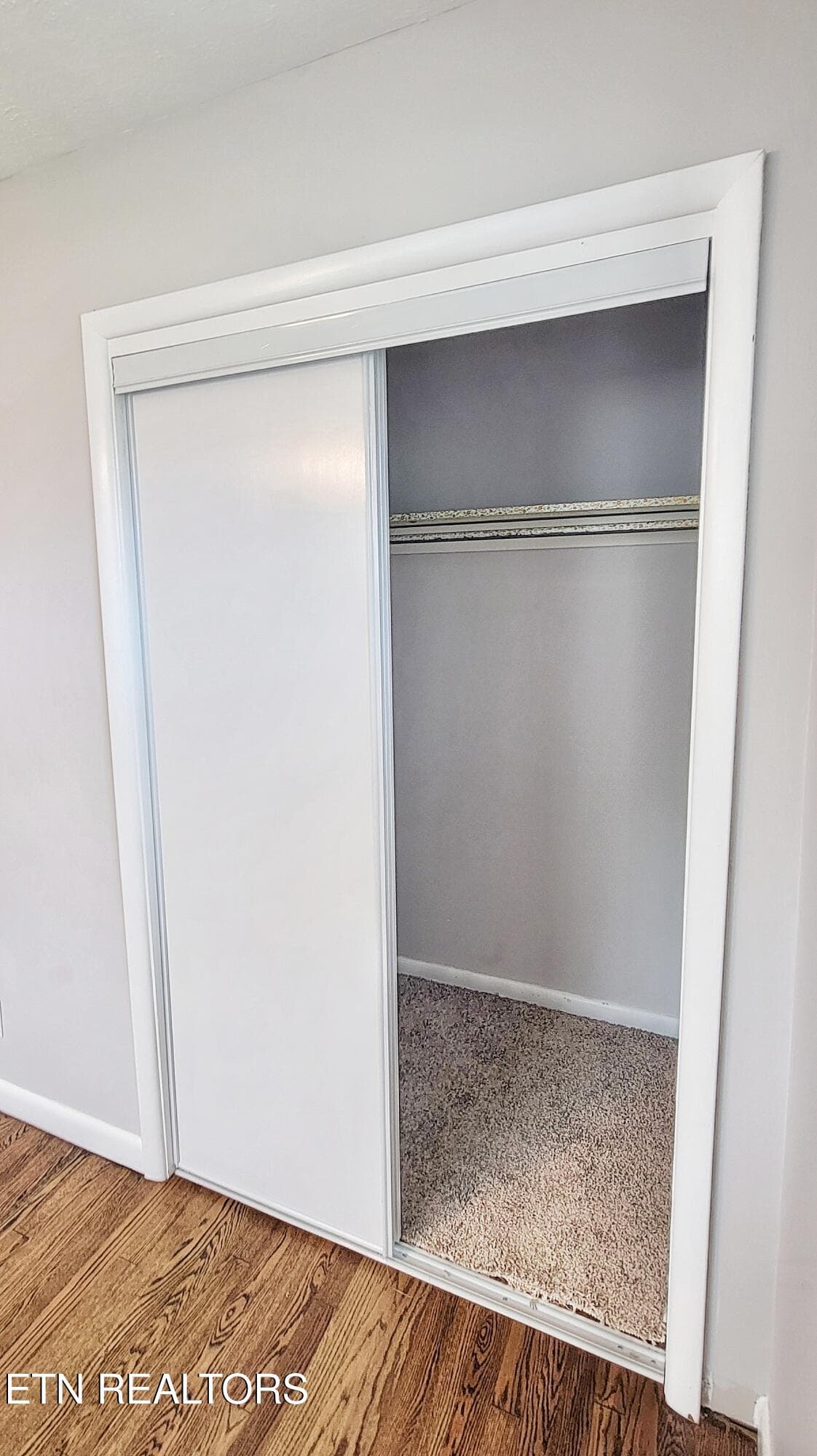 GUEST ROOM 1 CLOSET STORAGE - 5501 Kenbrook Lane, Knoxville, TN 37921, Knoxville