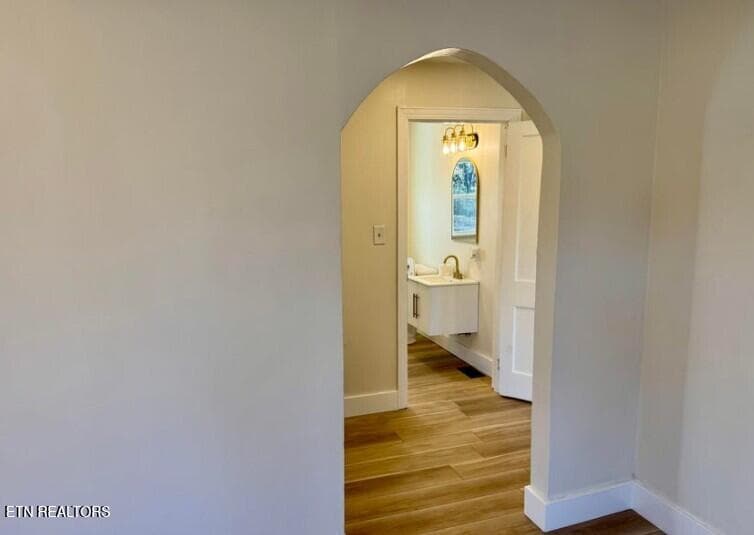 Hall - 2204 Bradshaw Garden Rd, Knoxville, TN 37912, Knoxville