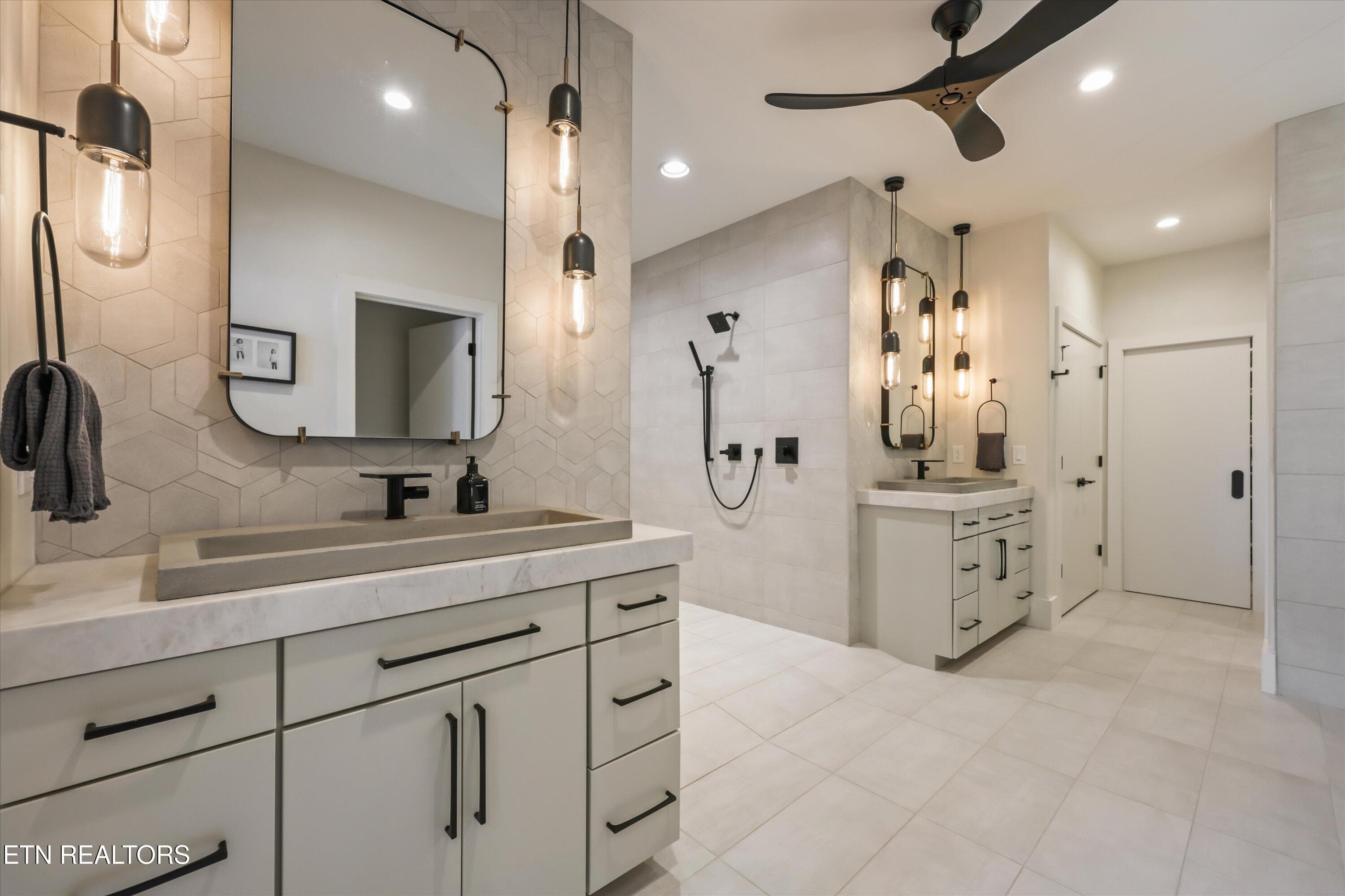 Primary En-suite - 9437 Horizon Drive, Knoxville, TN 37922, Knoxville