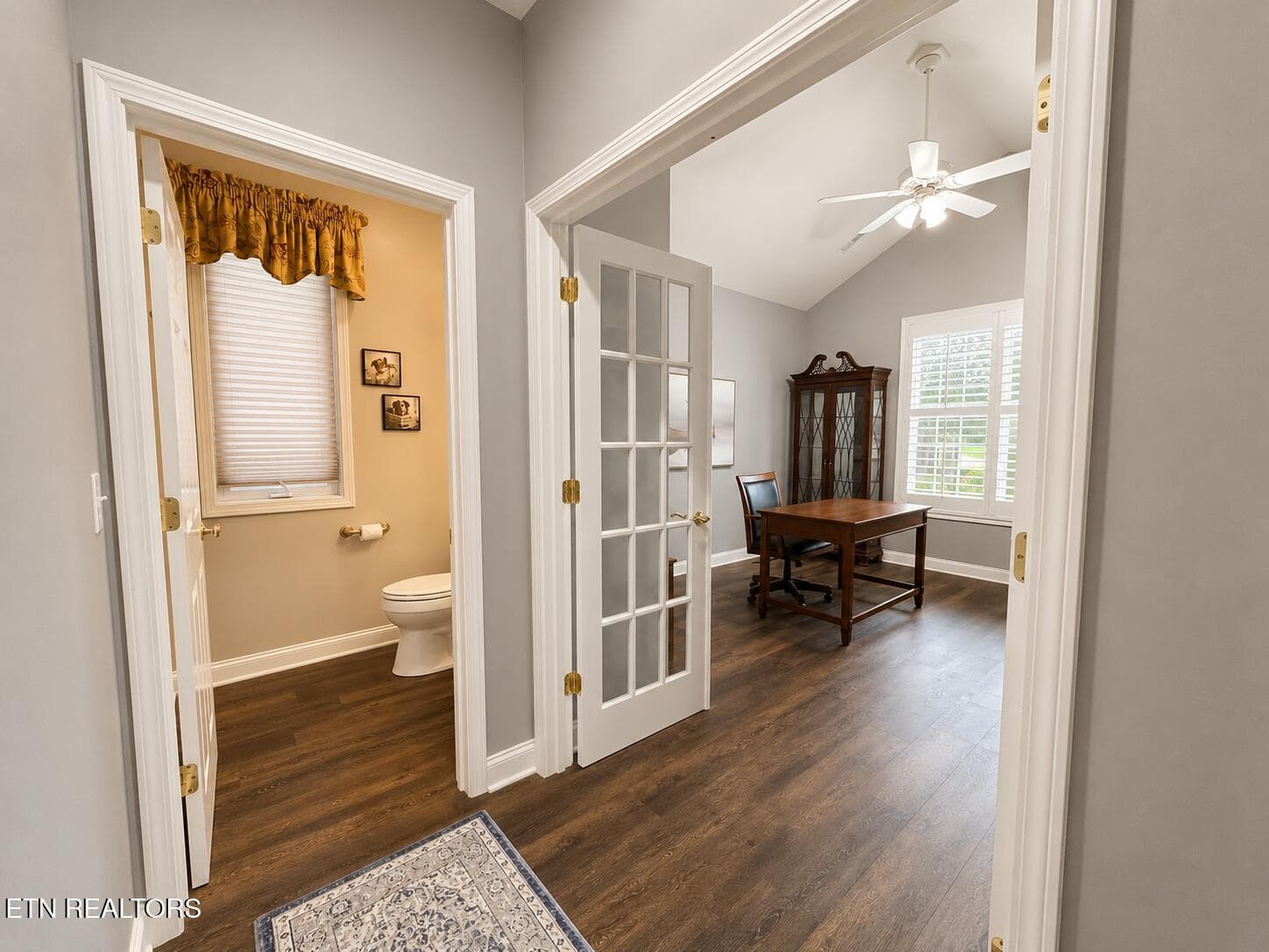 Hallway - 137 Heron Court, Vonore, TN 37885
