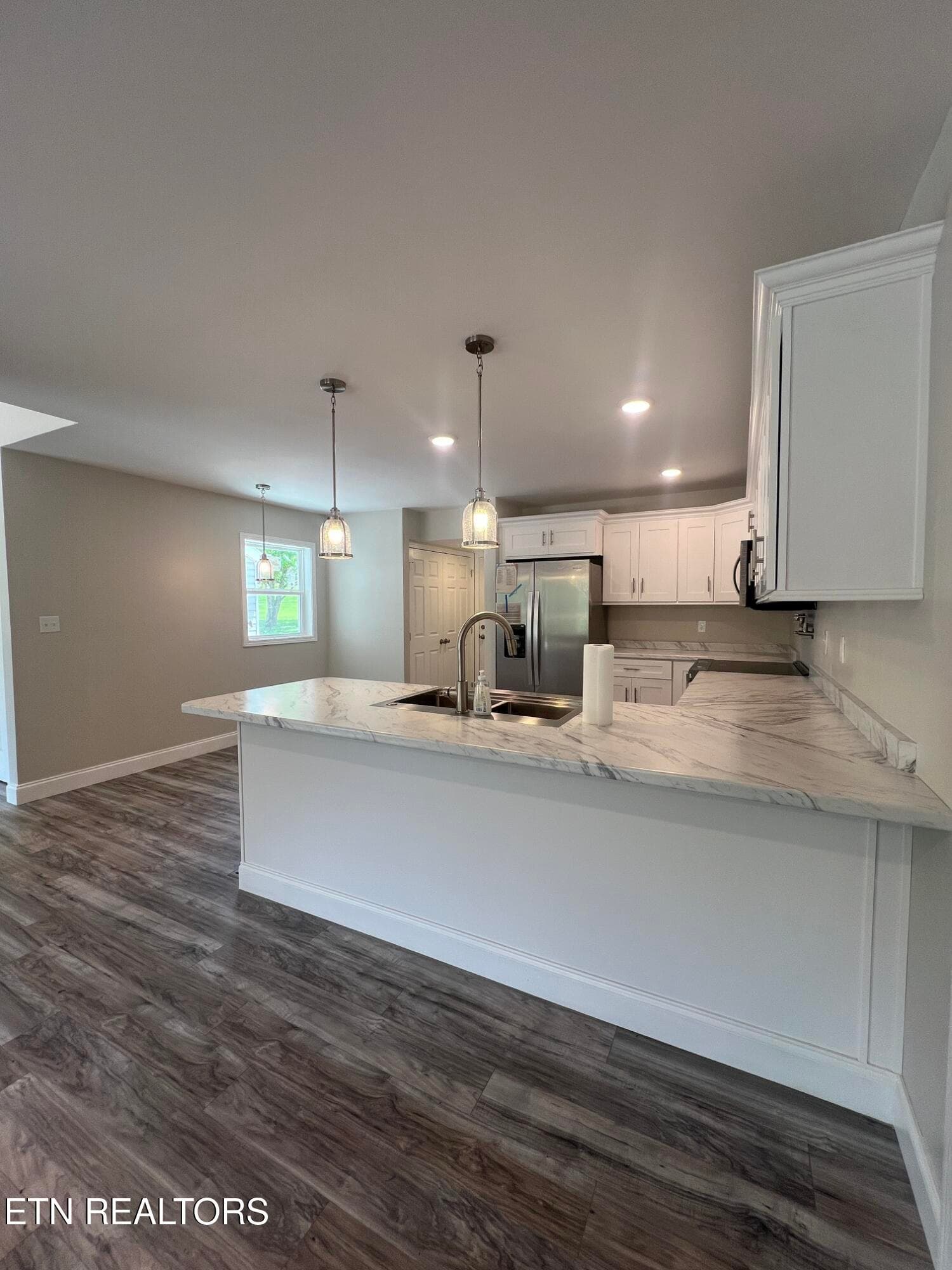 311 Jane Way Ln - 311 Jane Way Lane, Jacksboro, TN 37757, Jacksboro