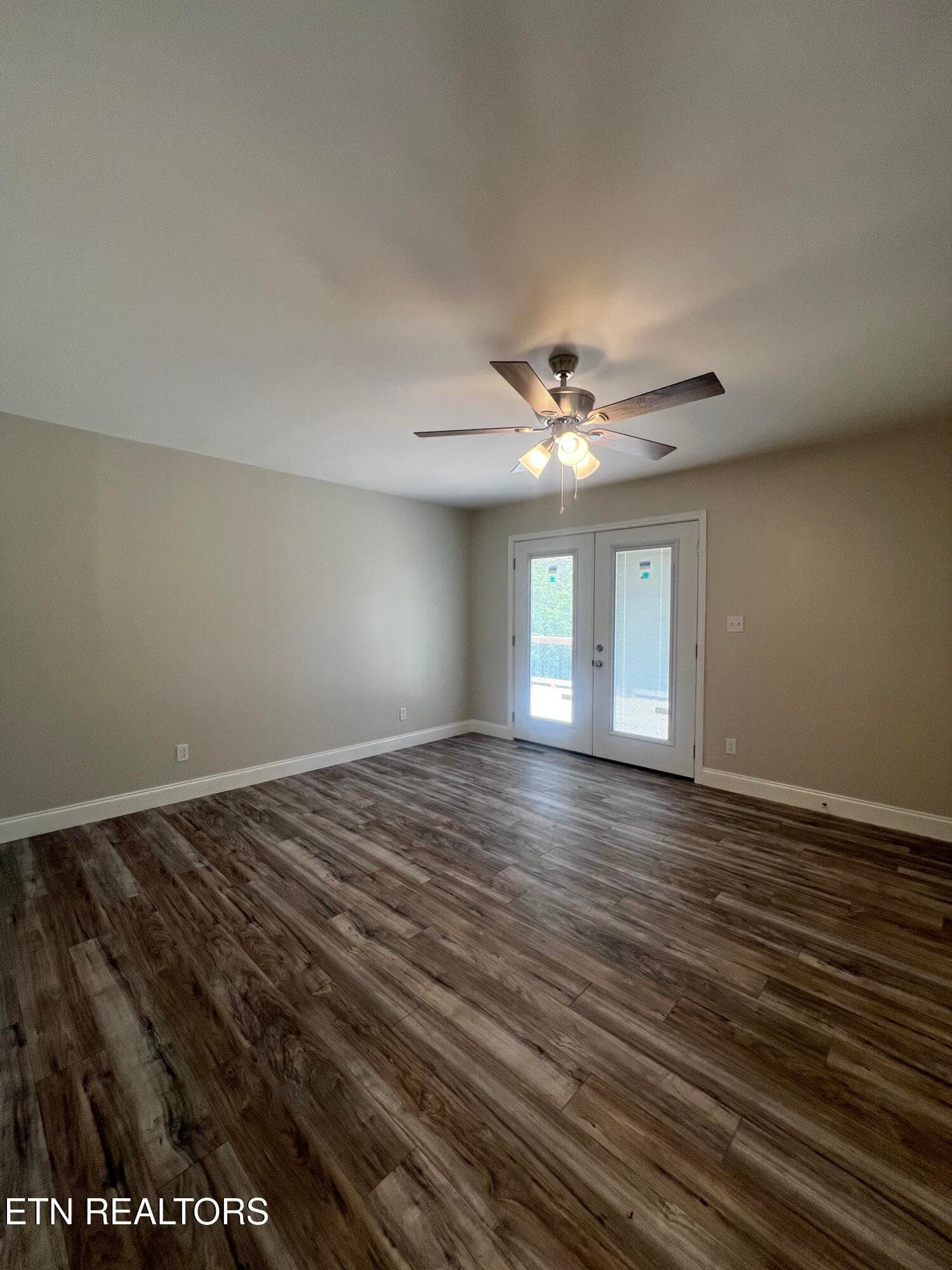 311 Jane Way Ln - 311 Jane Way Lane, Jacksboro, TN 37757, Jacksboro
