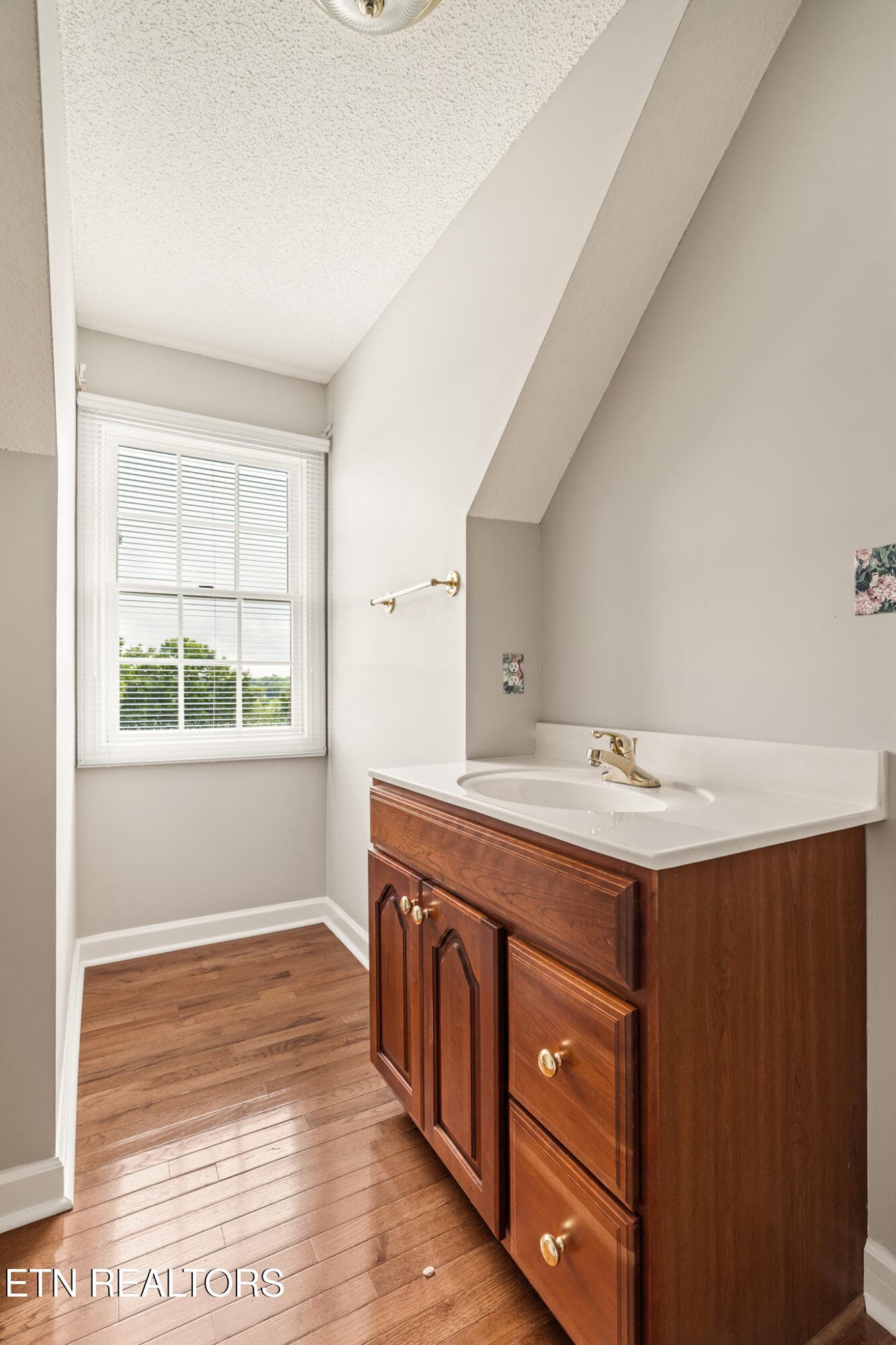 untitled-30 - 229 High Pointe Village Way, Kingston, TN 37763, Kingston