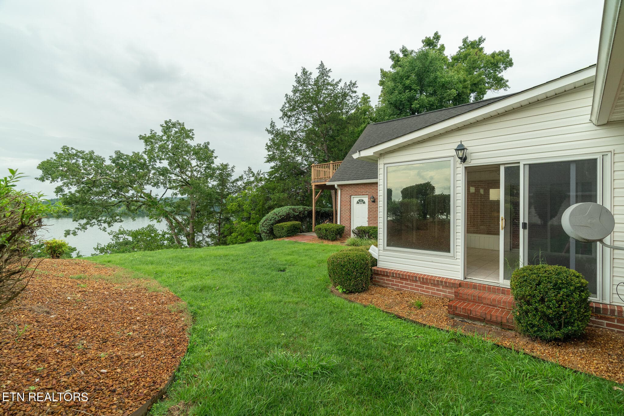 untitled-46 - 229 High Pointe Village Way, Kingston, TN 37763, Kingston