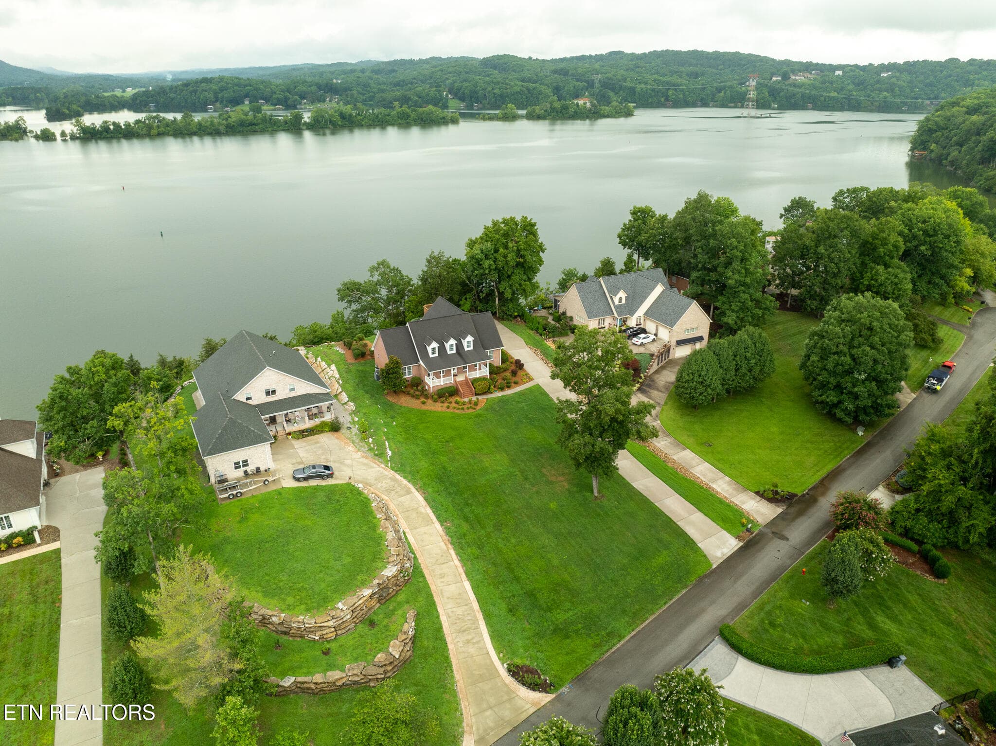 untitled-55 - 229 High Pointe Village Way, Kingston, TN 37763, Kingston