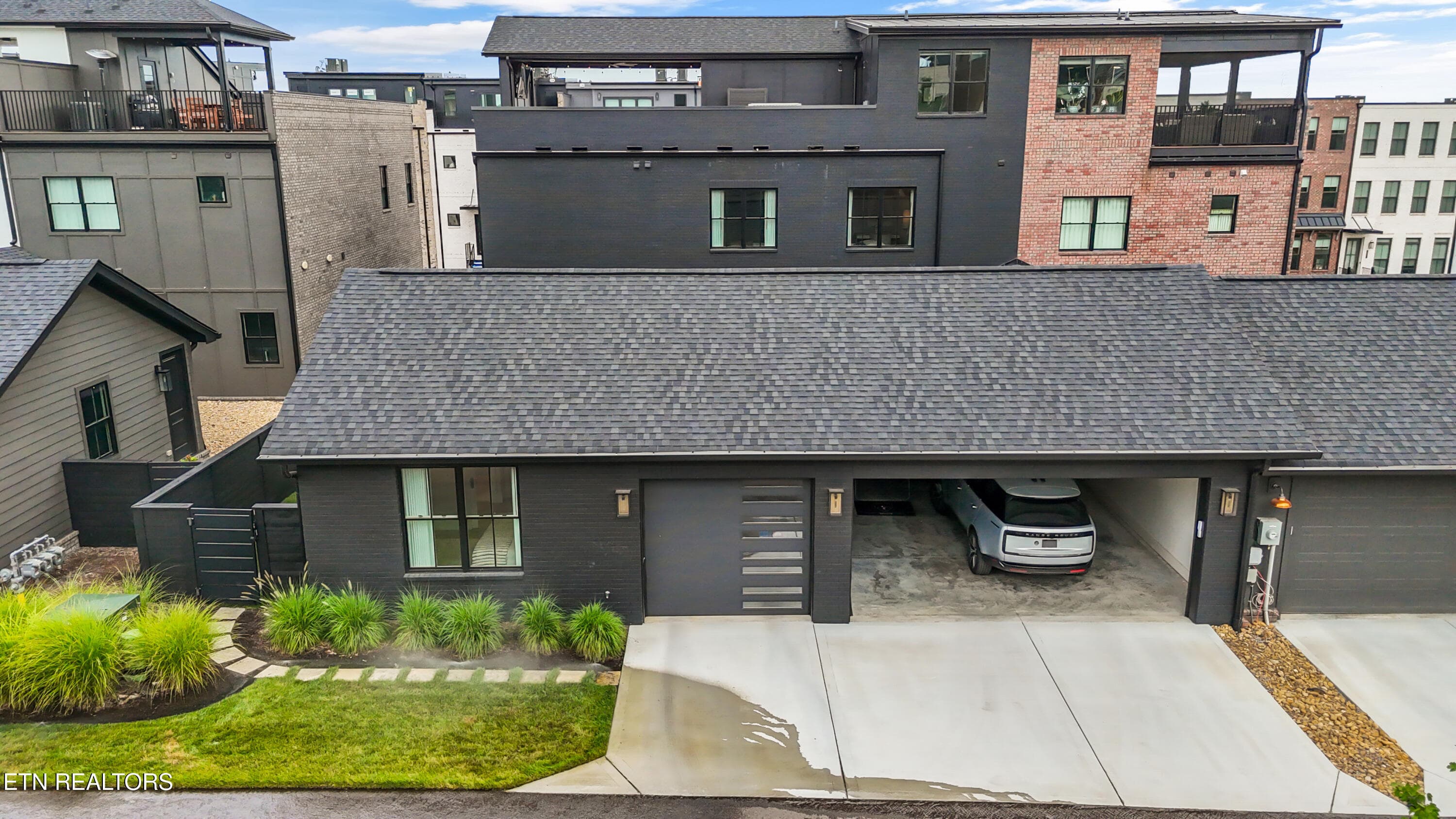 3 Car Garage - 9437 Horizon Drive, Knoxville, TN 37922, Knoxville