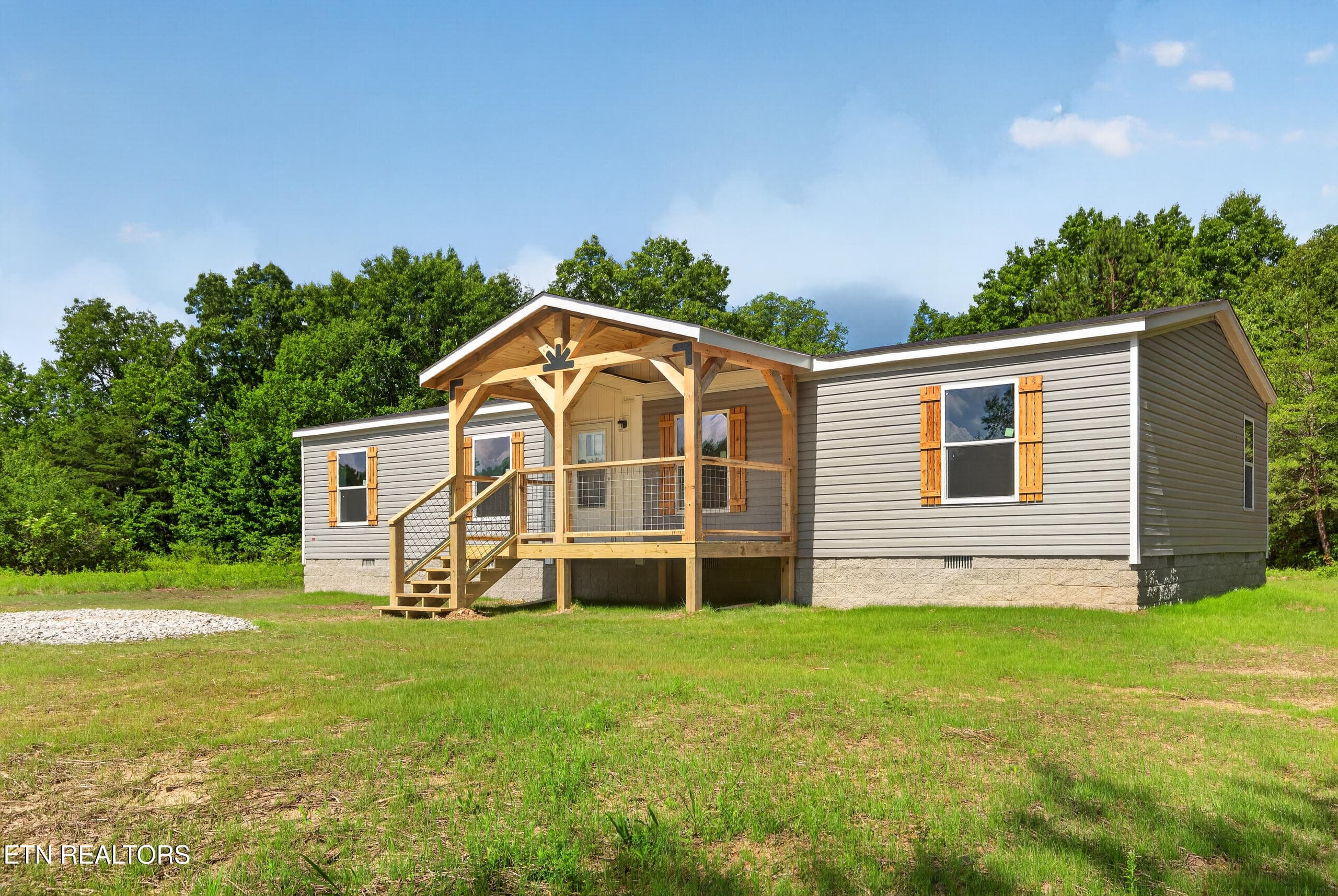 1T1C0745 - 1090 Bill Black Road Rd 1, Clarkrange, TN 38553, Clarkrange