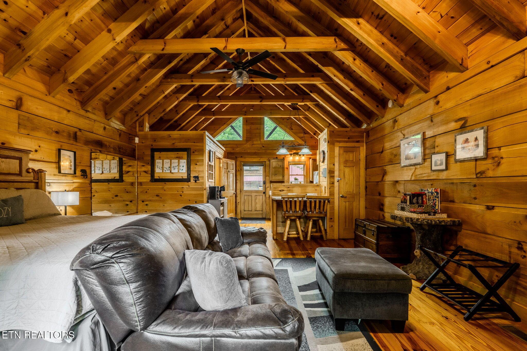 18-web-or-mls-505-hoot-owl-way - 505 Hoot Owl Way, Gatlinburg, TN 37738, Gatlinburg