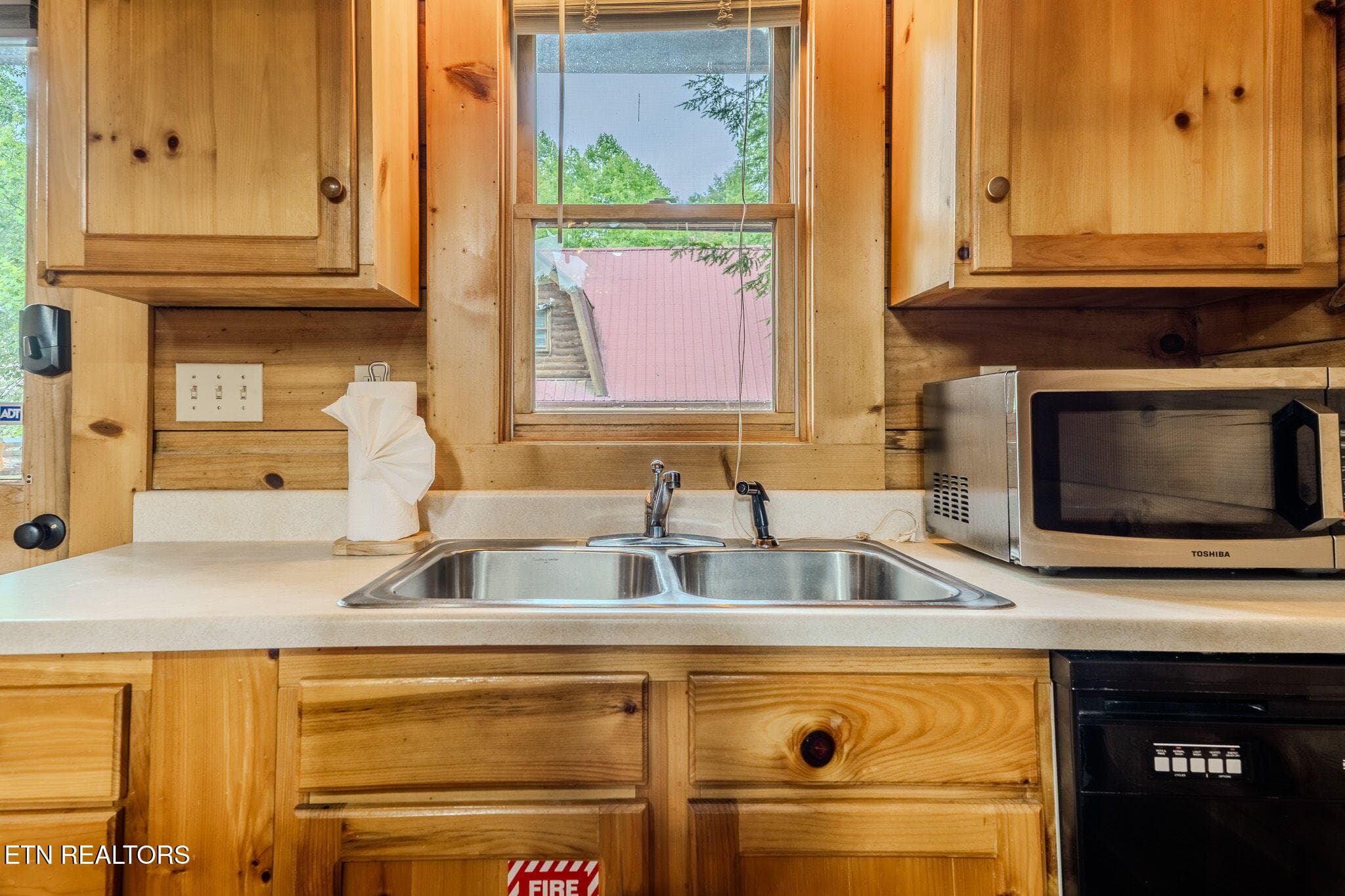 9-web-or-mls-505-hoot-owl-way - 505 Hoot Owl Way, Gatlinburg, TN 37738, Gatlinburg