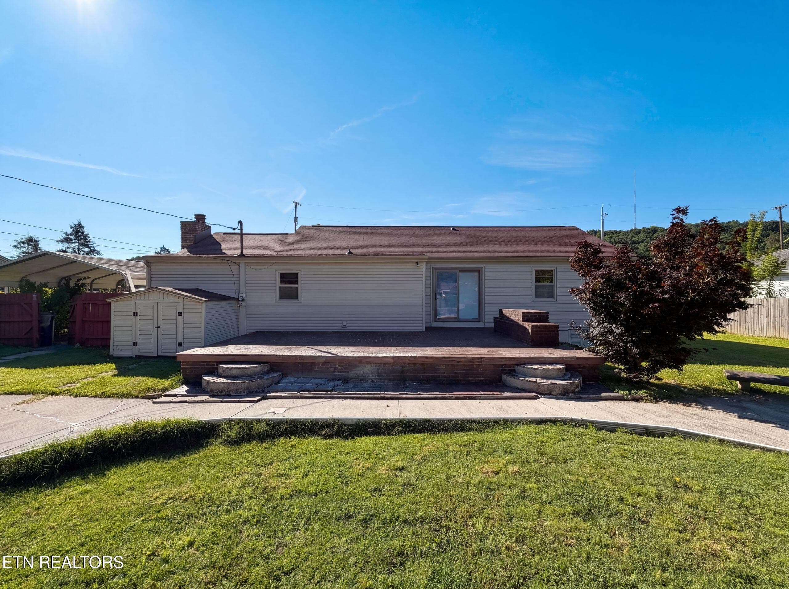 listing_4 - 2205 Adair Drive, Knoxville, TN 37918, Knoxville
