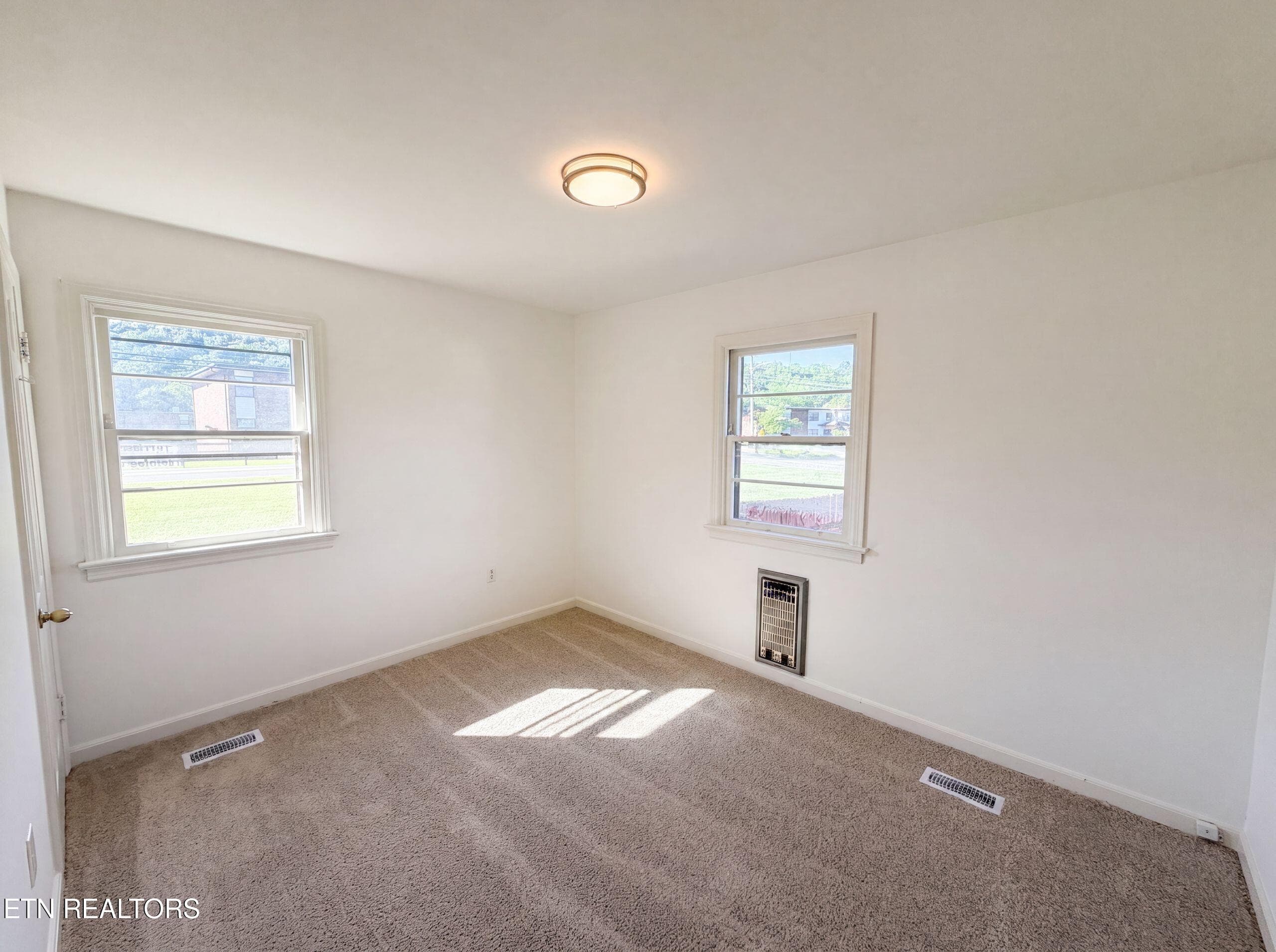 listing_16 - 2205 Adair Drive, Knoxville, TN 37918, Knoxville