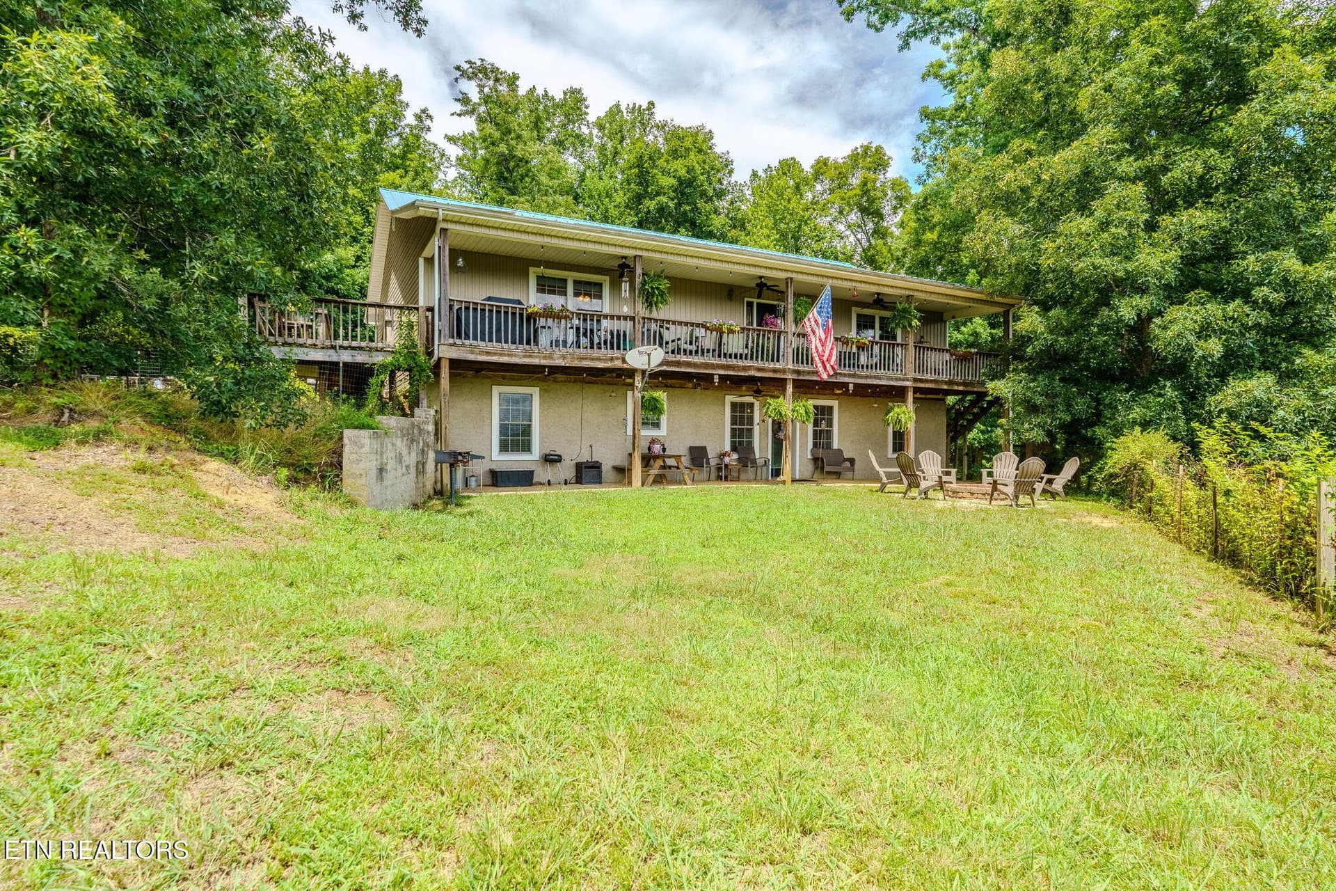 2750 Highway 72, Maryville, TN 37801