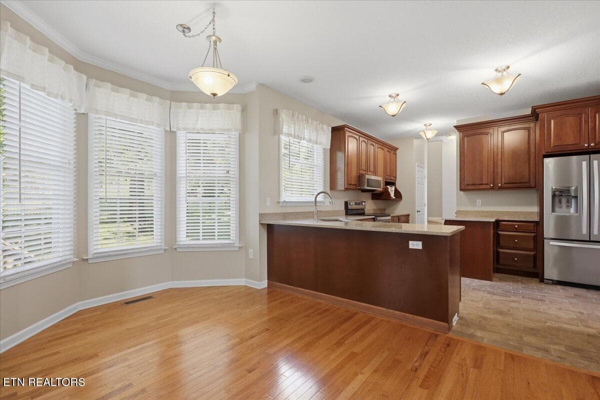 Breakfast/Kitchen - 4094 Davis Ford Rd, Maryville, TN 37804