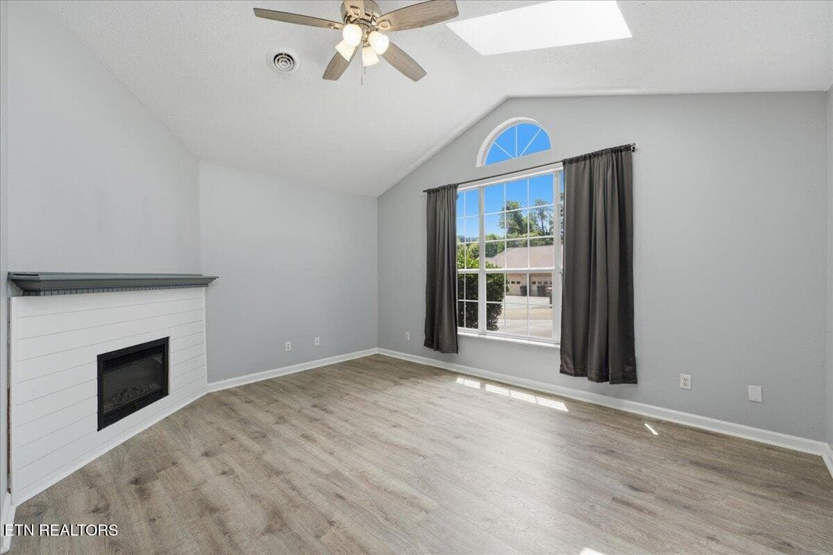 04-Living Room - 1508 Spelling Way, Knoxville, TN 37909, Knoxville