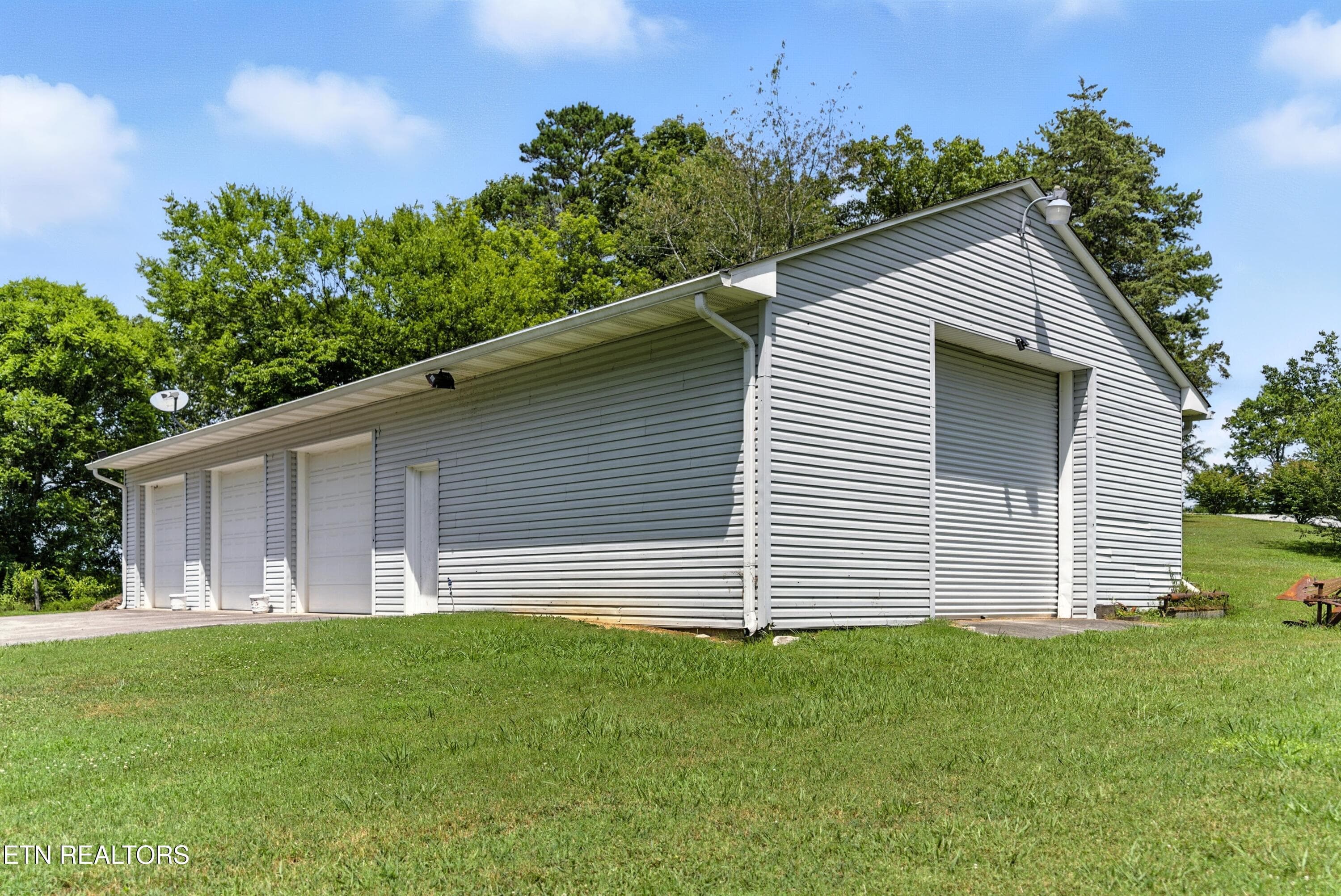 Photo Jul 23 2025, 12 41 43 AM (37) - 125 Barnes Lane, Strawberry Plains, TN 37871