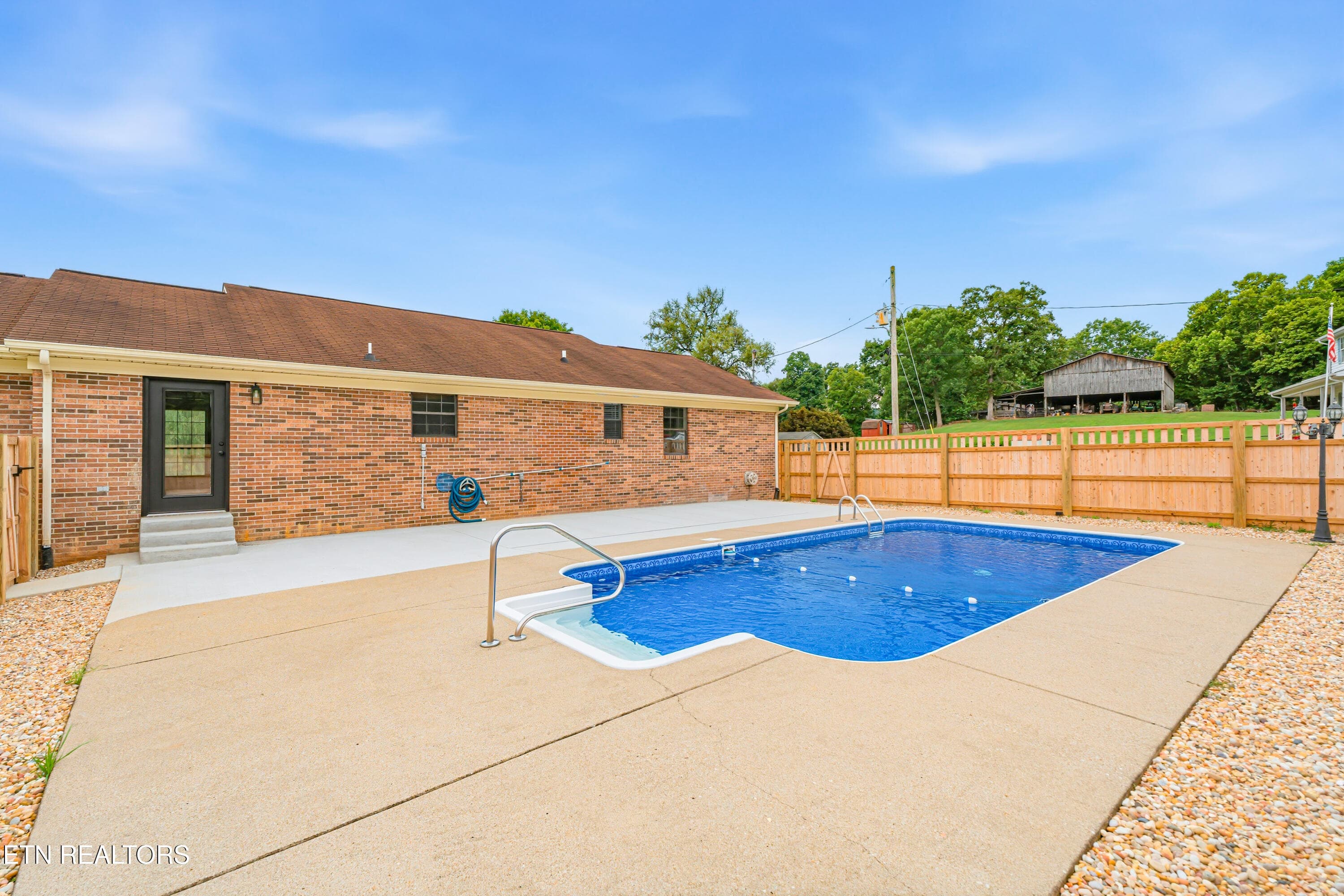 394 Pattie Gap Road-39 - 394 Pattie Gap Rd, Philadelphia, TN 37846, Philadelphia