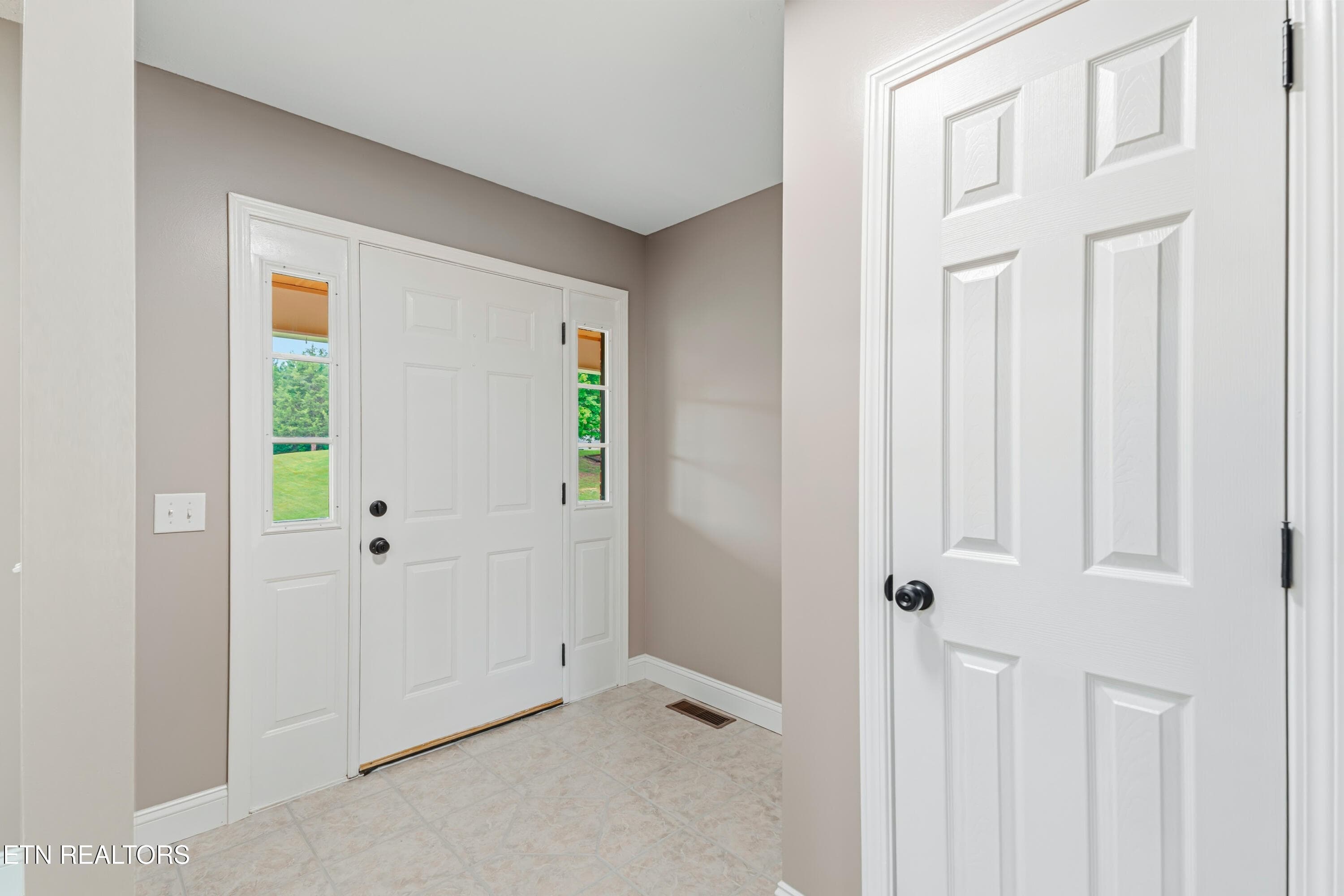 394 Pattie Gap Road-14 - 394 Pattie Gap Rd, Philadelphia, TN 37846, Philadelphia