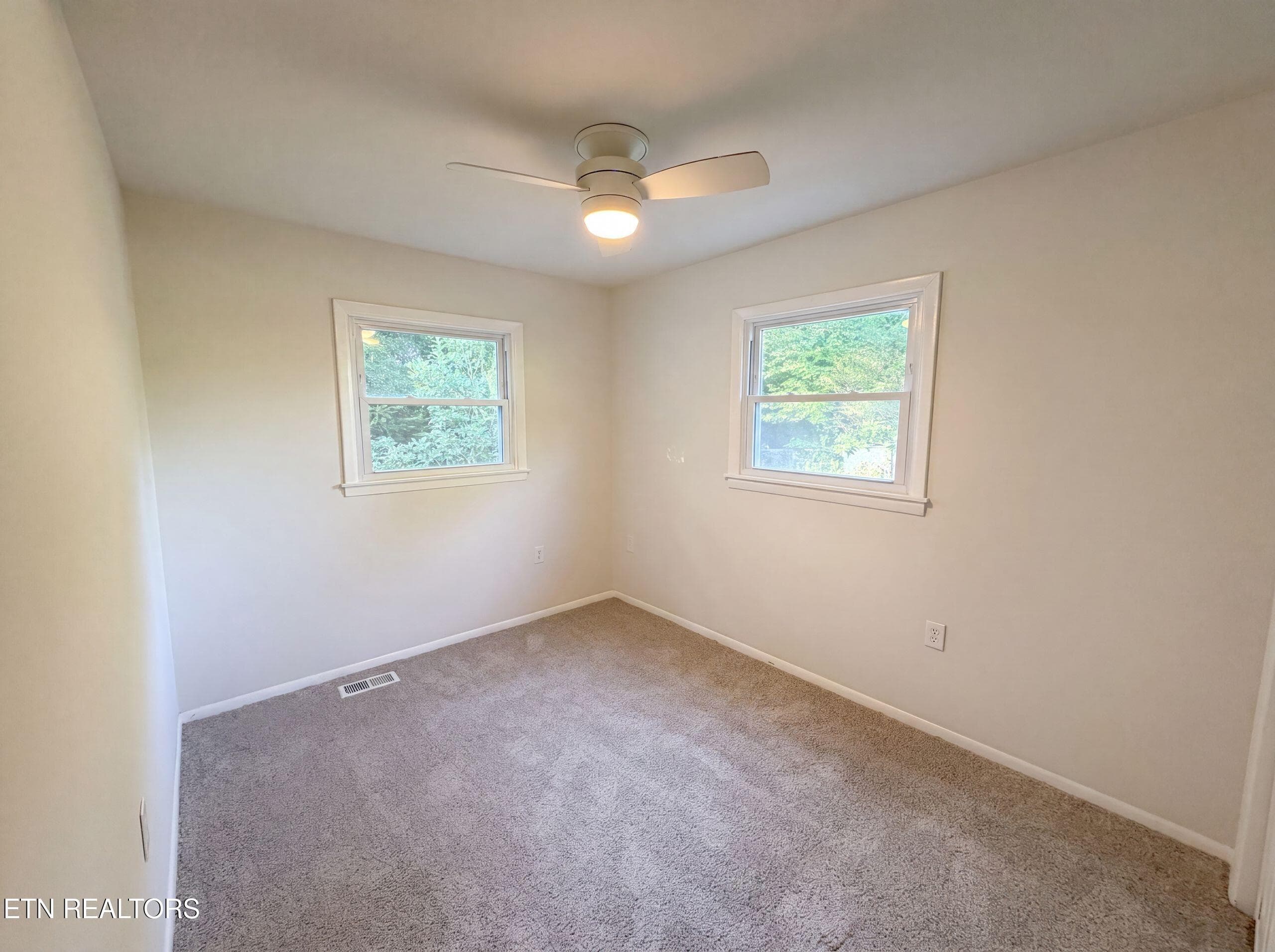 listing_17 - 1017 Morrell Rd, Knoxville, TN 37919