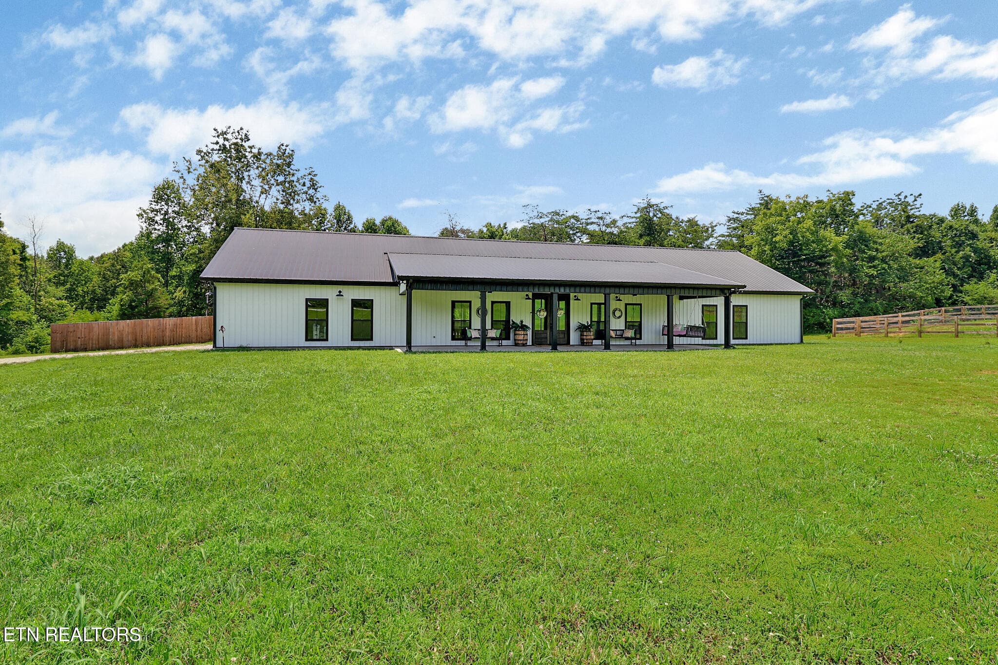n44a5824-n44a5828 - 2175 N Lick Creek Rd, Byrdstown, TN 38549, Byrdstown