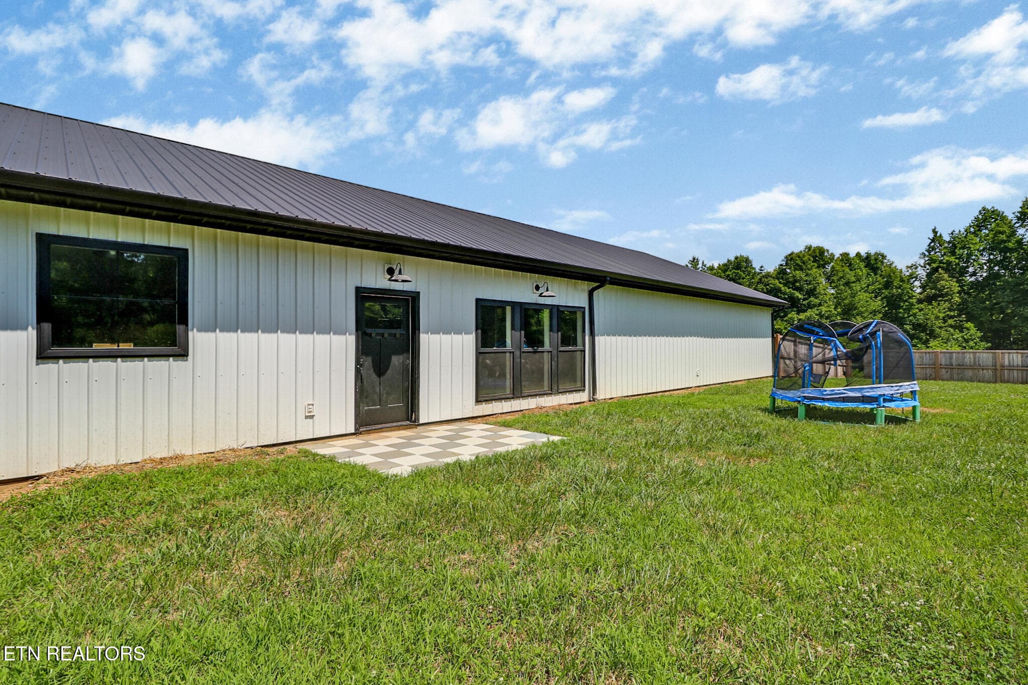 n44a5854-n44a5858 - 2175 N Lick Creek Rd, Byrdstown, TN 38549, Byrdstown