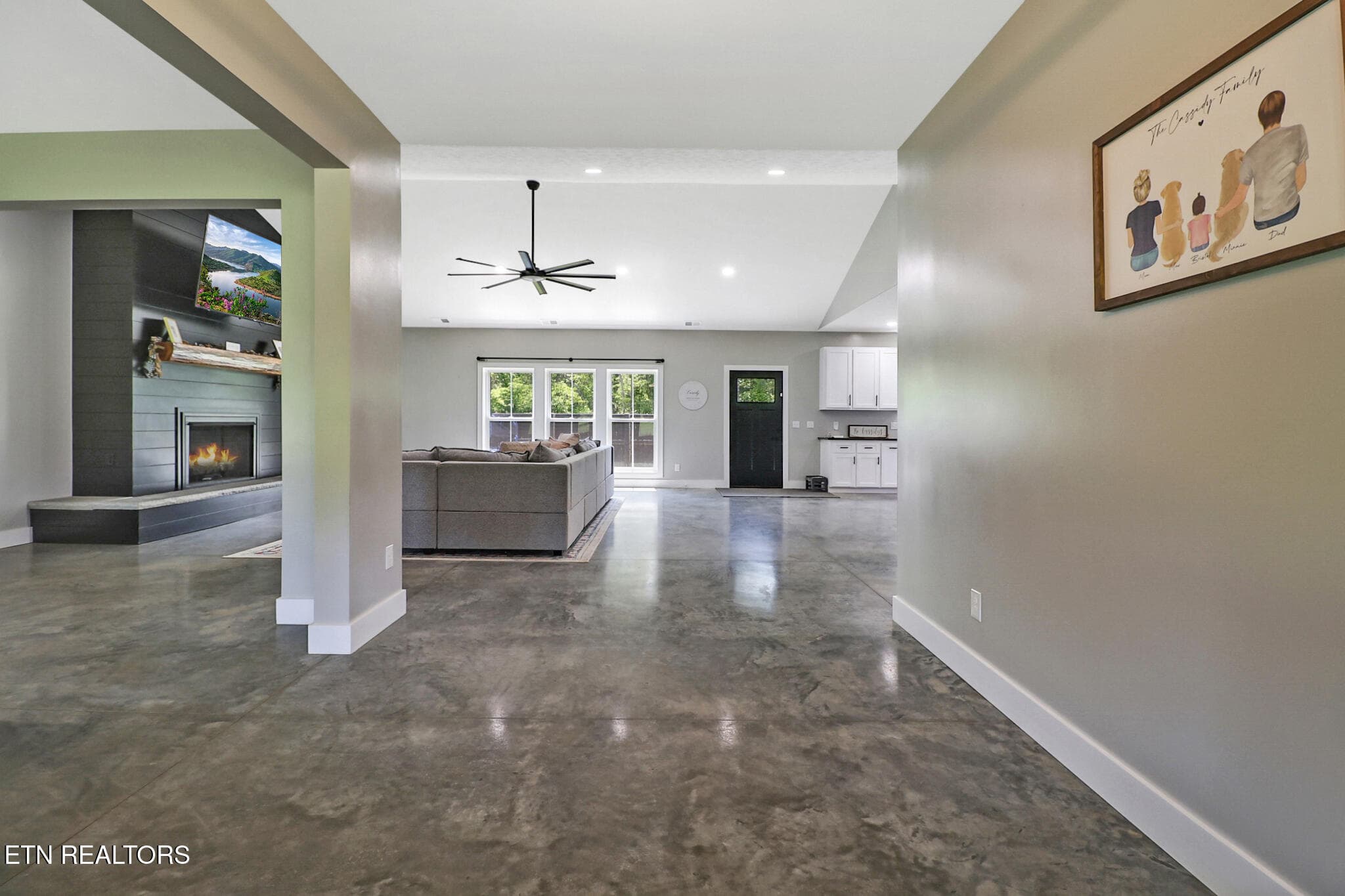 n44a5889-n44a5893_optional - 2175 N Lick Creek Rd, Byrdstown, TN 38549, Byrdstown