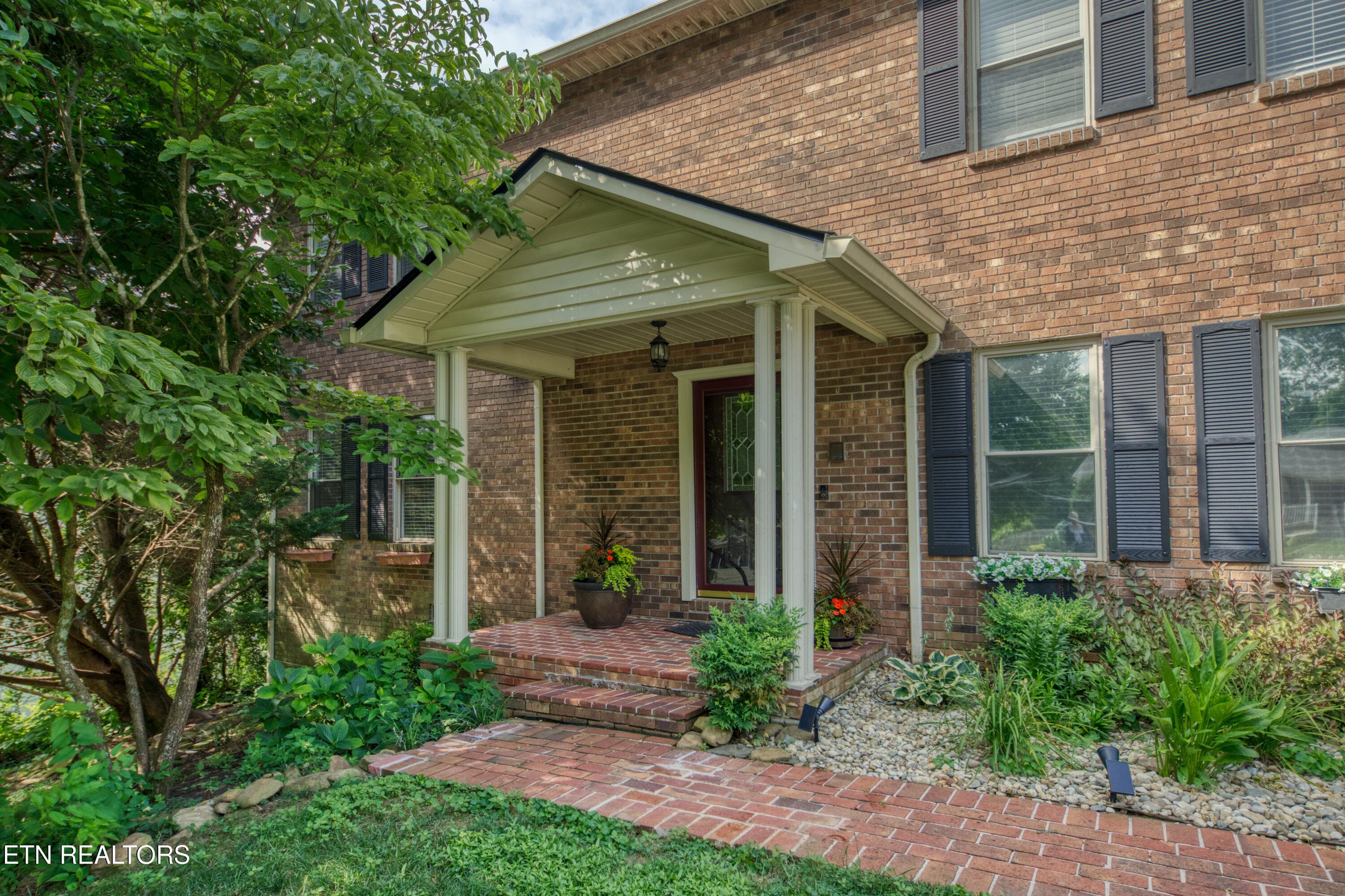 12516 Pony Express Drive, Knoxville, TN 37934