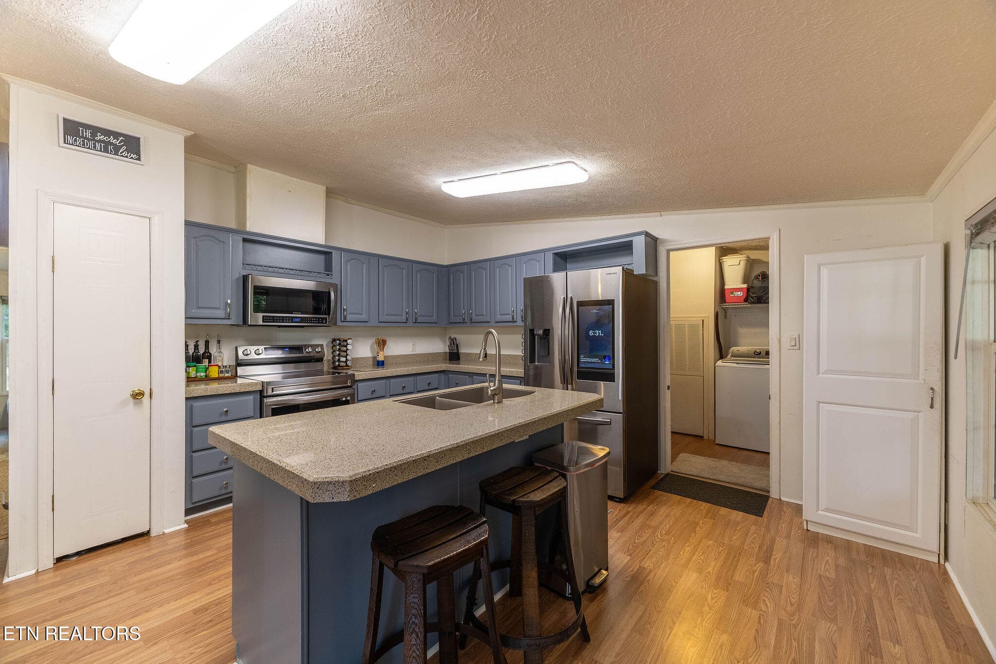 IMG_8193-HDR - 1138 Ridgeview Rd, Maryville, TN 37801, Maryville