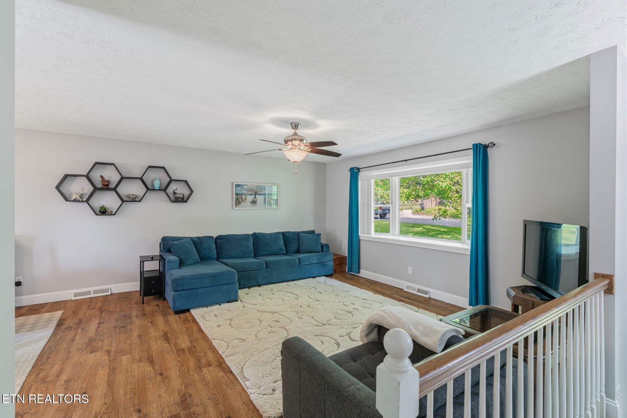 9-web-or-mls-4537 Ventura Drive-20 - 4537 Ventura Drive, Knoxville, TN 37938