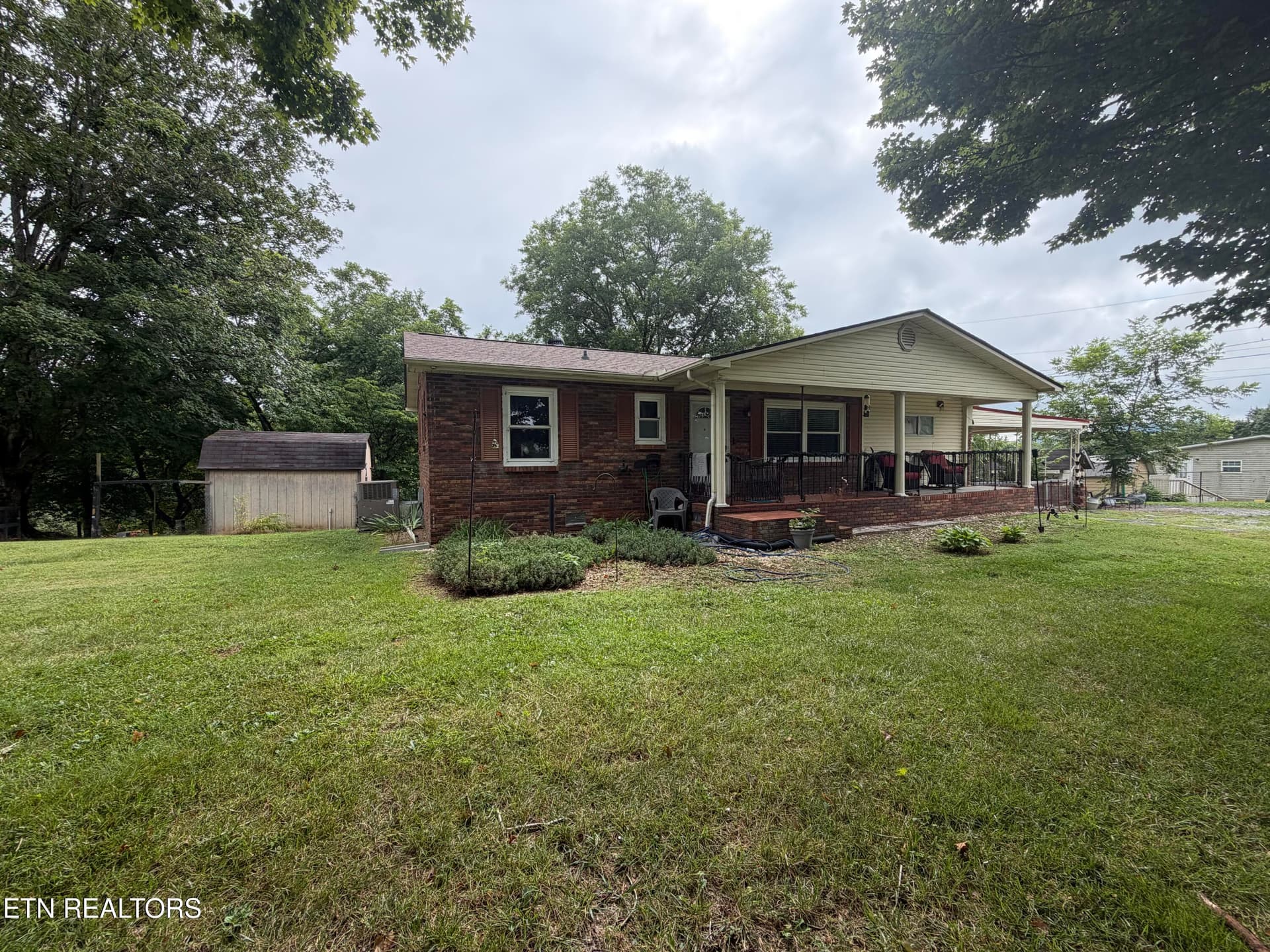 Front view - 2860 Boyds Creek Hwy, Sevierville, TN 37876