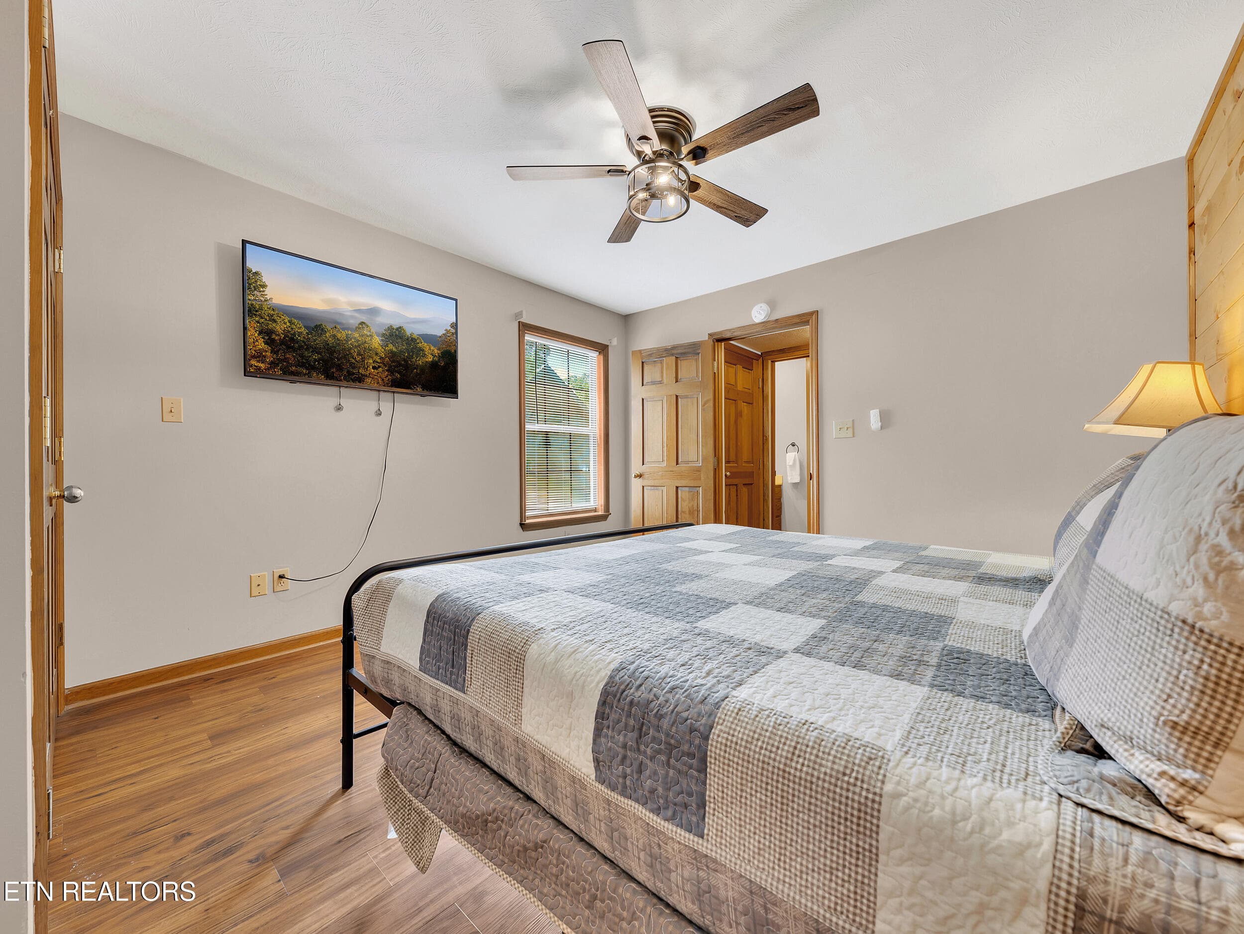 22_21 - 2733 Timber Way, Pigeon Forge, TN 37863