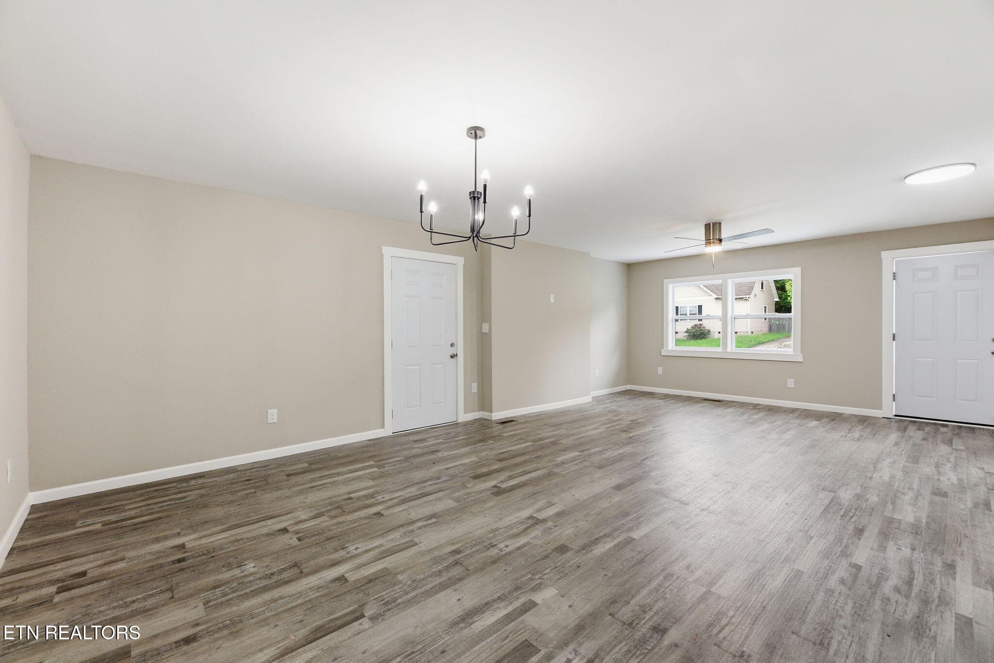 8-web-or-mls-EGlnwd2406 (26) - 2406 E Glenwood Ave, Knoxville, TN 37917, Knoxville