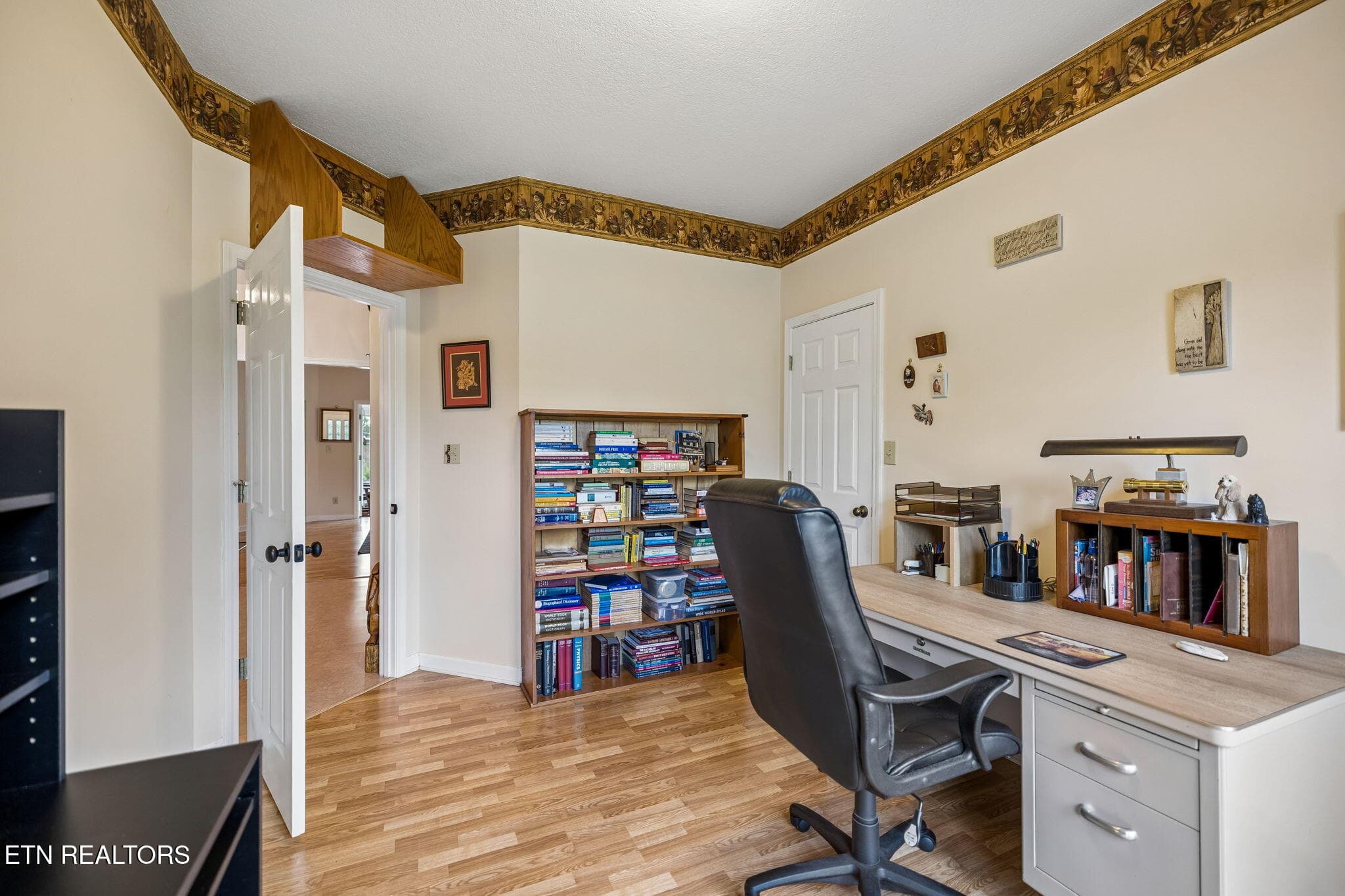 Bdrm or home office - 937 Andover Blvd, Alcoa, TN 37701, Alcoa