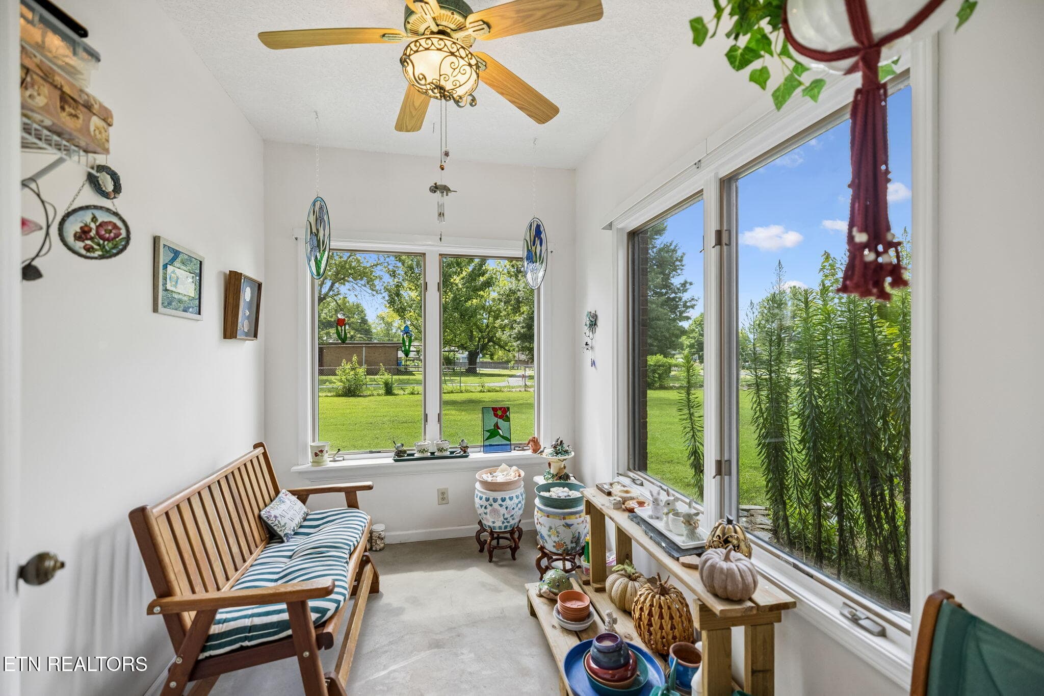 You're gonna love the sunroom - 937 Andover Blvd, Alcoa, TN 37701, Alcoa