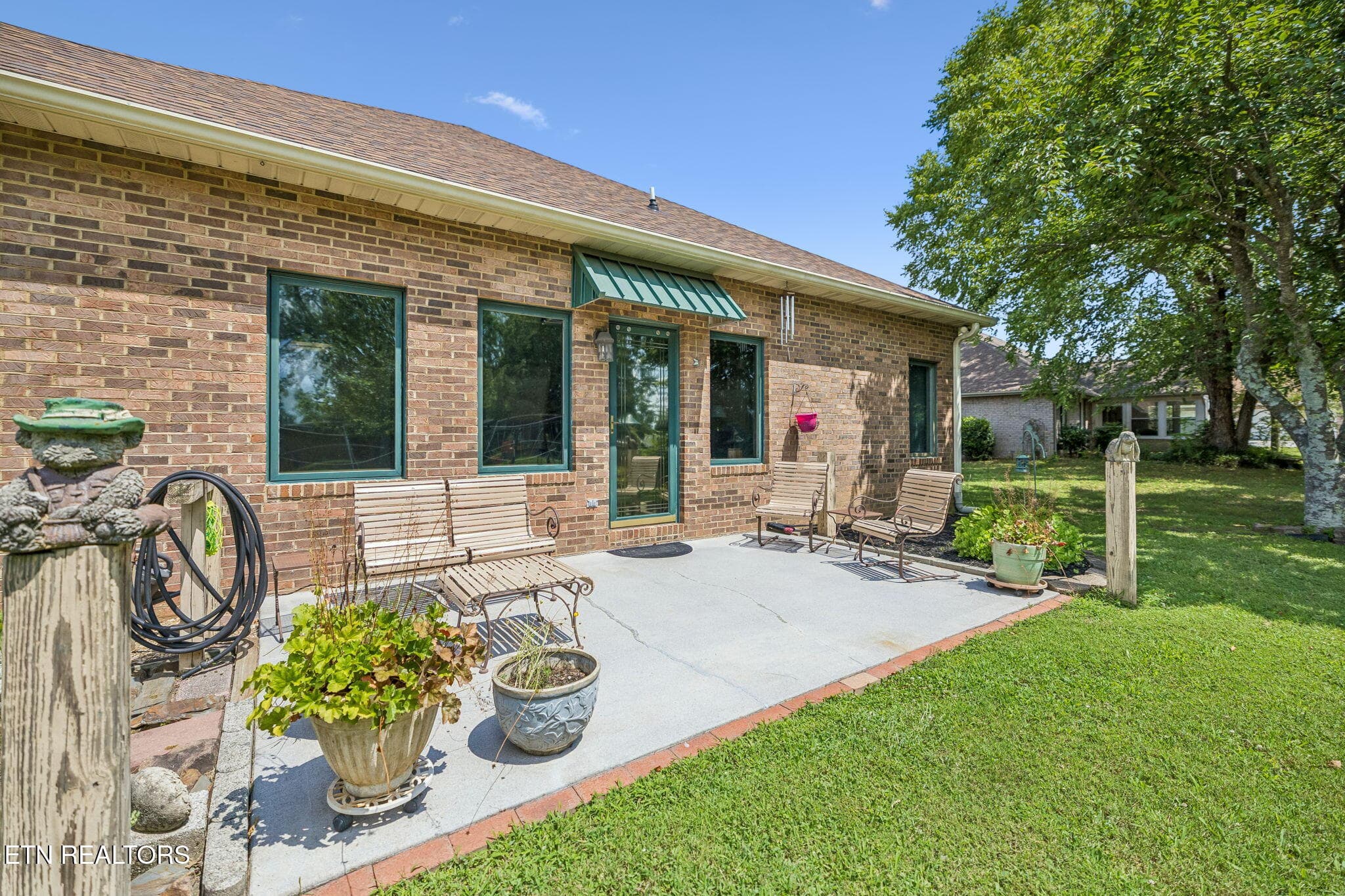 Entertainment area - 937 Andover Blvd, Alcoa, TN 37701, Alcoa