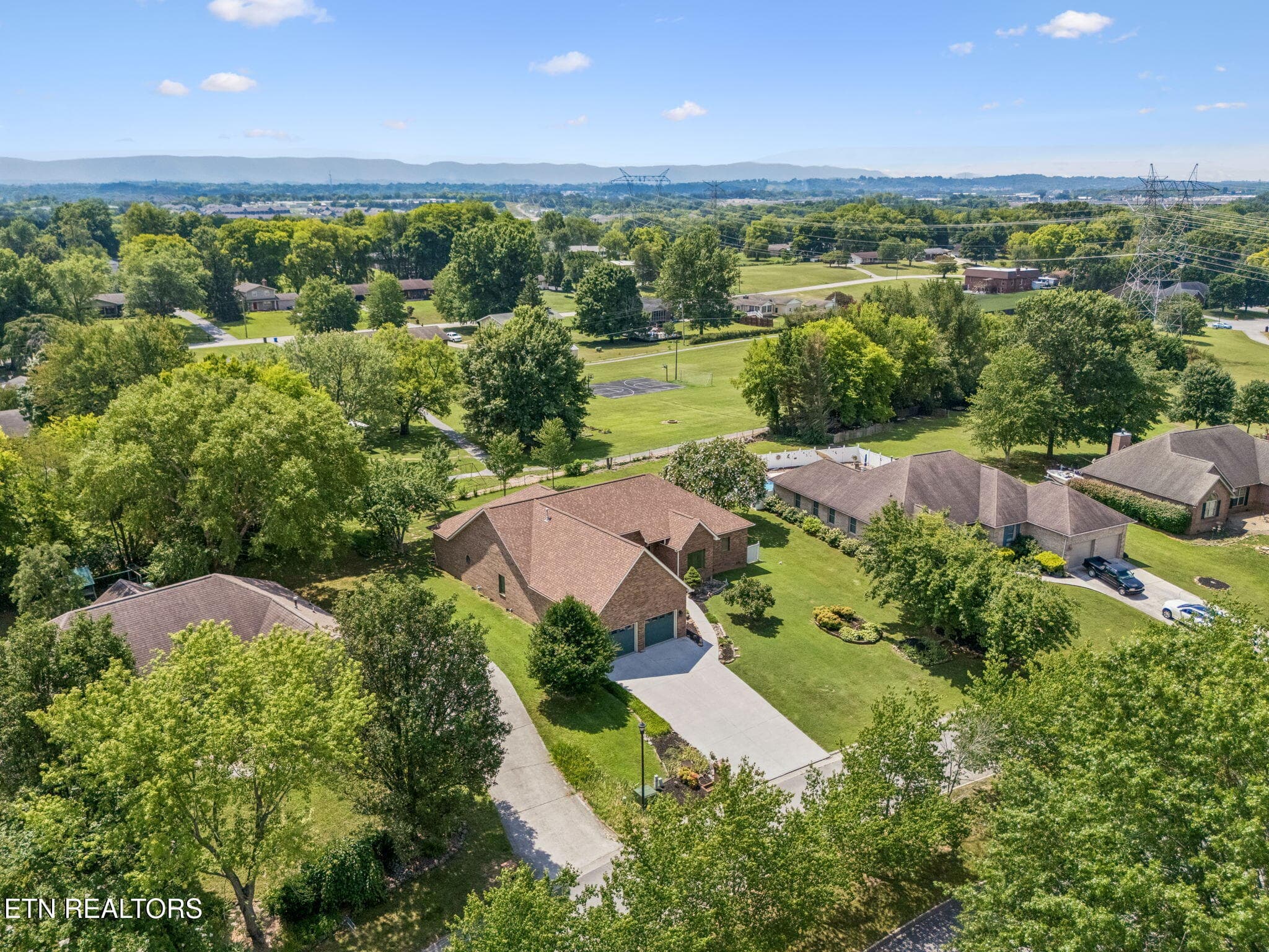 937 Andover - 937 Andover Blvd, Alcoa, TN 37701, Alcoa