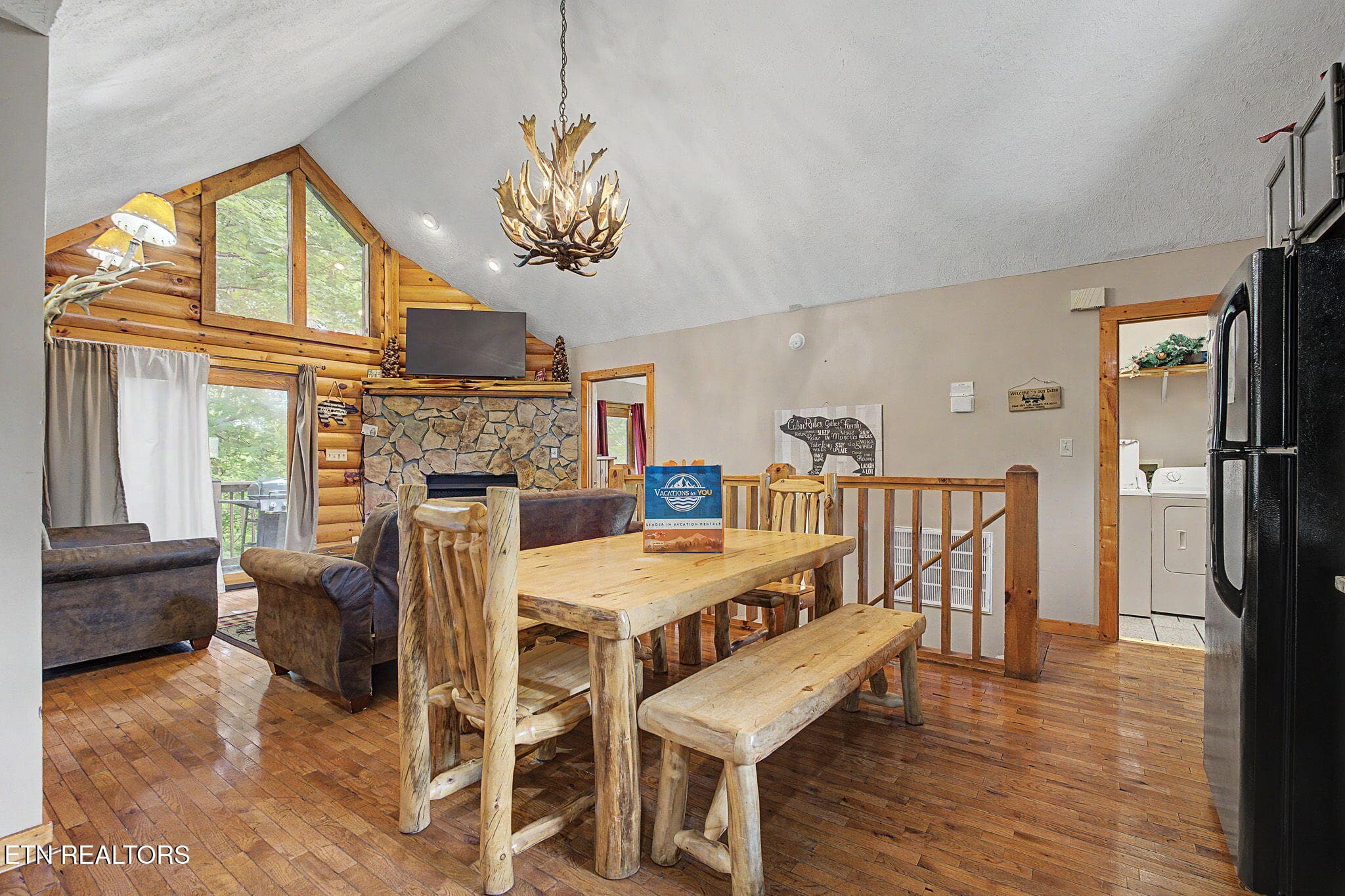 15-web-or-mls-2805-alexander-pl - 2805 Alexander Place, Pigeon Forge, TN 37863, Pigeon Forge