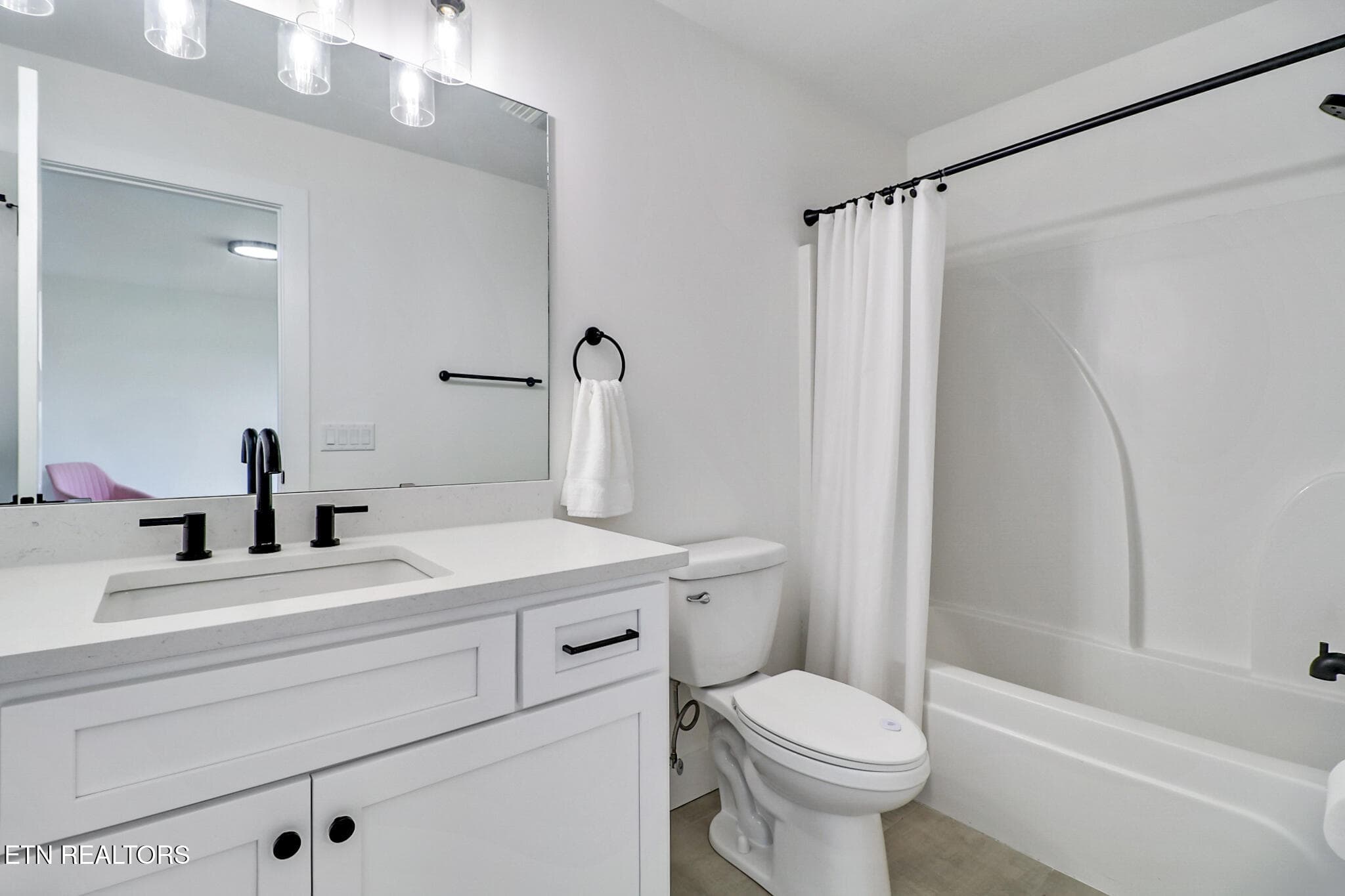 Bathroom - 322 Randolph Rd, Crossville, TN 38571