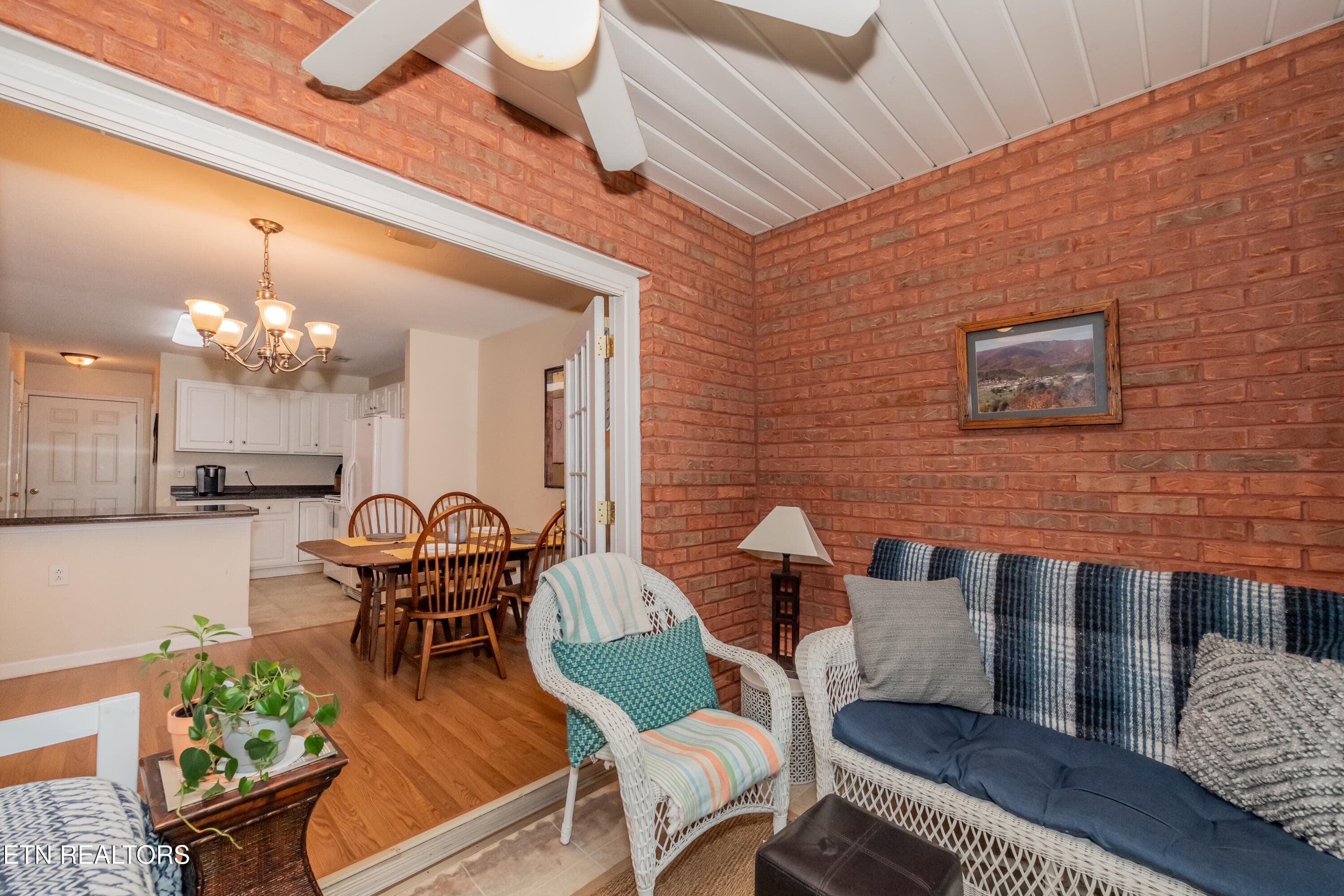 sunroom - 2912 Dominion Drive, Maryville, TN 37803, Maryville
