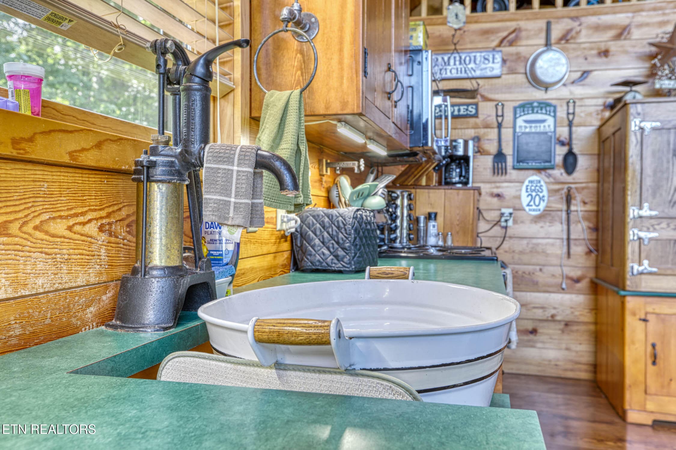 5316 Hwy 66. Sneedv MLSb (15 of 47) - 5316 Tennessee 66, Sneedville, TN 37869, Sneedville