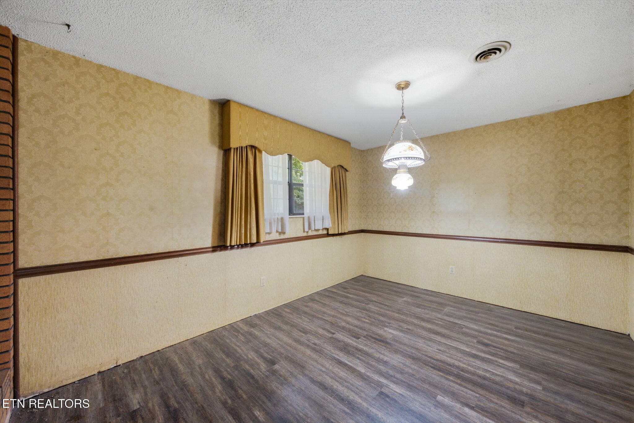 10-web-or-mls-4009-Hitching-Post-Rd-Pige - 4009 Hitching Post Rd, Pigeon Forge, TN 37863, Pigeon Forge