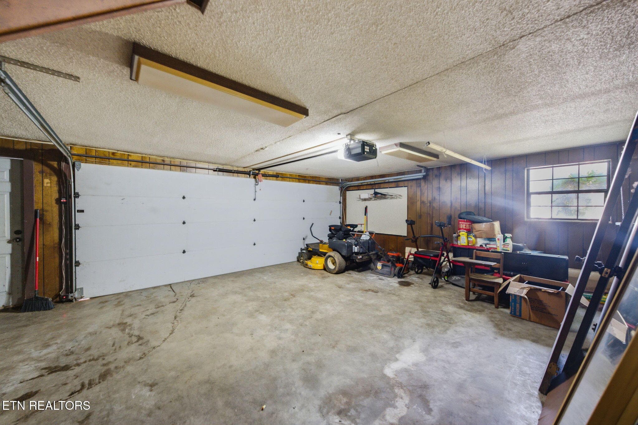 23-web-or-mls-4009-Hitching-Post-Rd-Pige - 4009 Hitching Post Rd, Pigeon Forge, TN 37863, Pigeon Forge