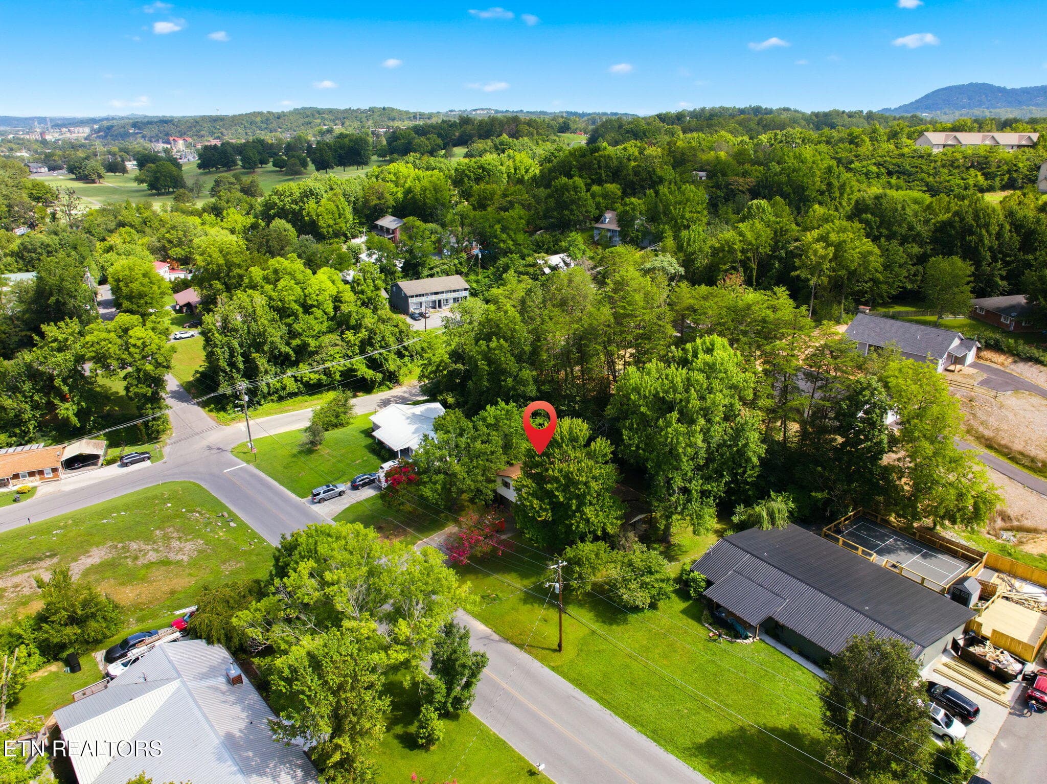 37-web-or-mls-4009-Hitching-Post-Rd-Pige - 4009 Hitching Post Rd, Pigeon Forge, TN 37863, Pigeon Forge