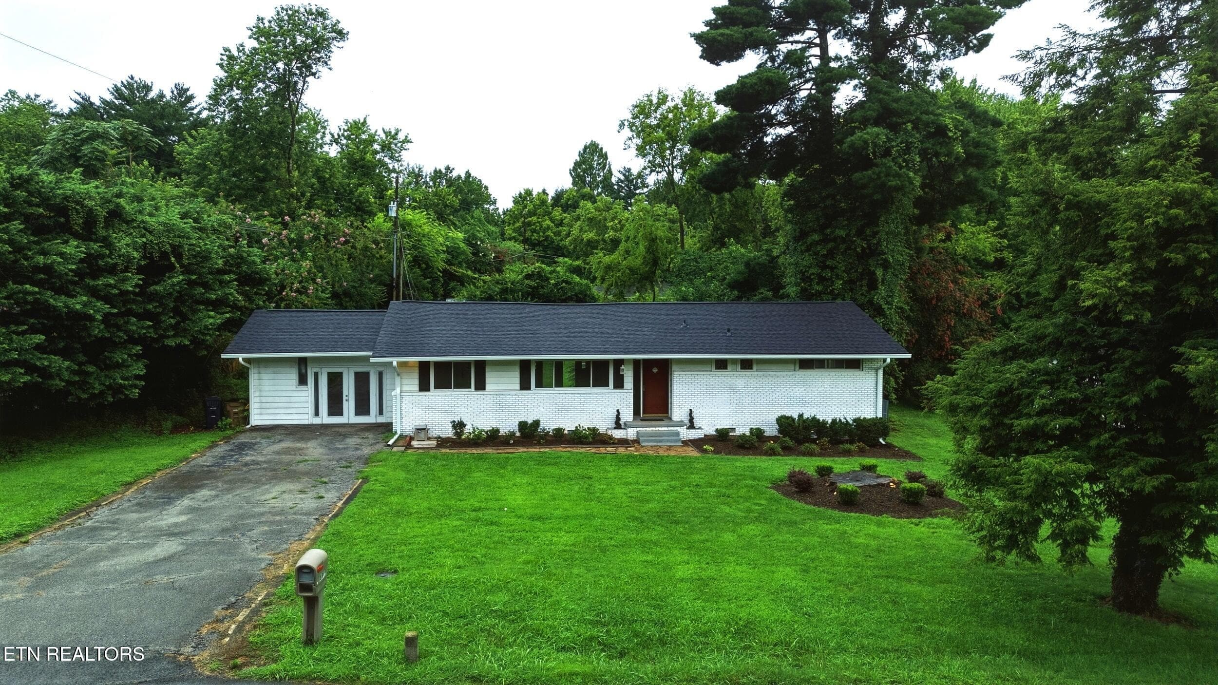 23_dji_20260723075932_0002_d_4341ef86 - 6919 Dorchester Drive, Knoxville, TN 37909, Knoxville