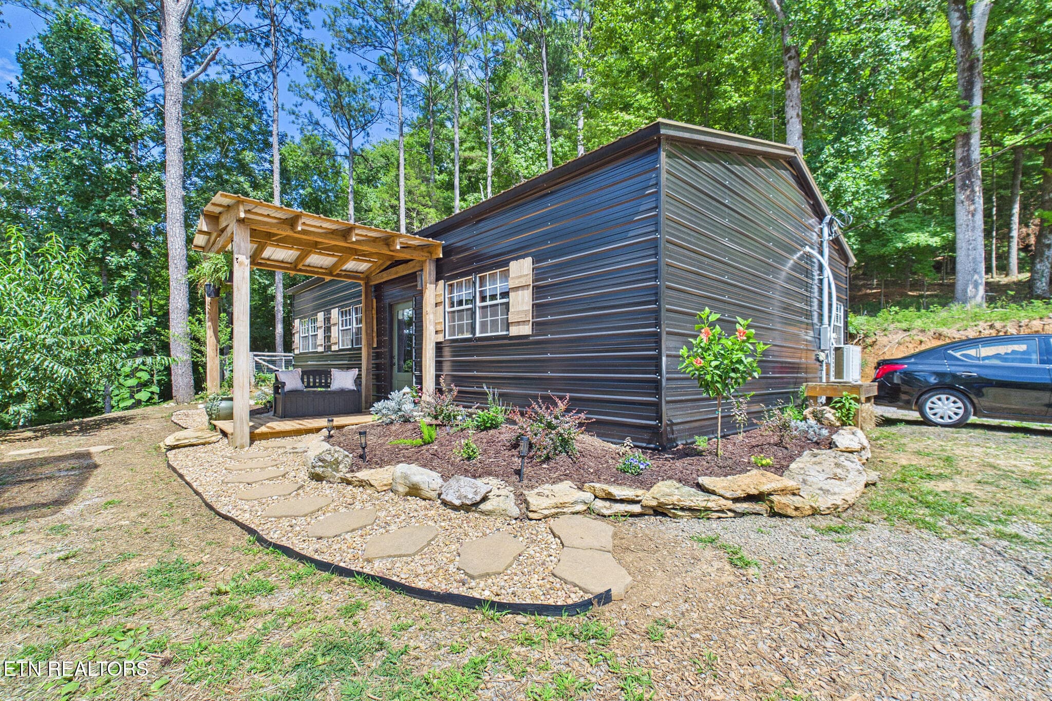 Front - 361 County Road 38, Riceville, TN 37370, Riceville