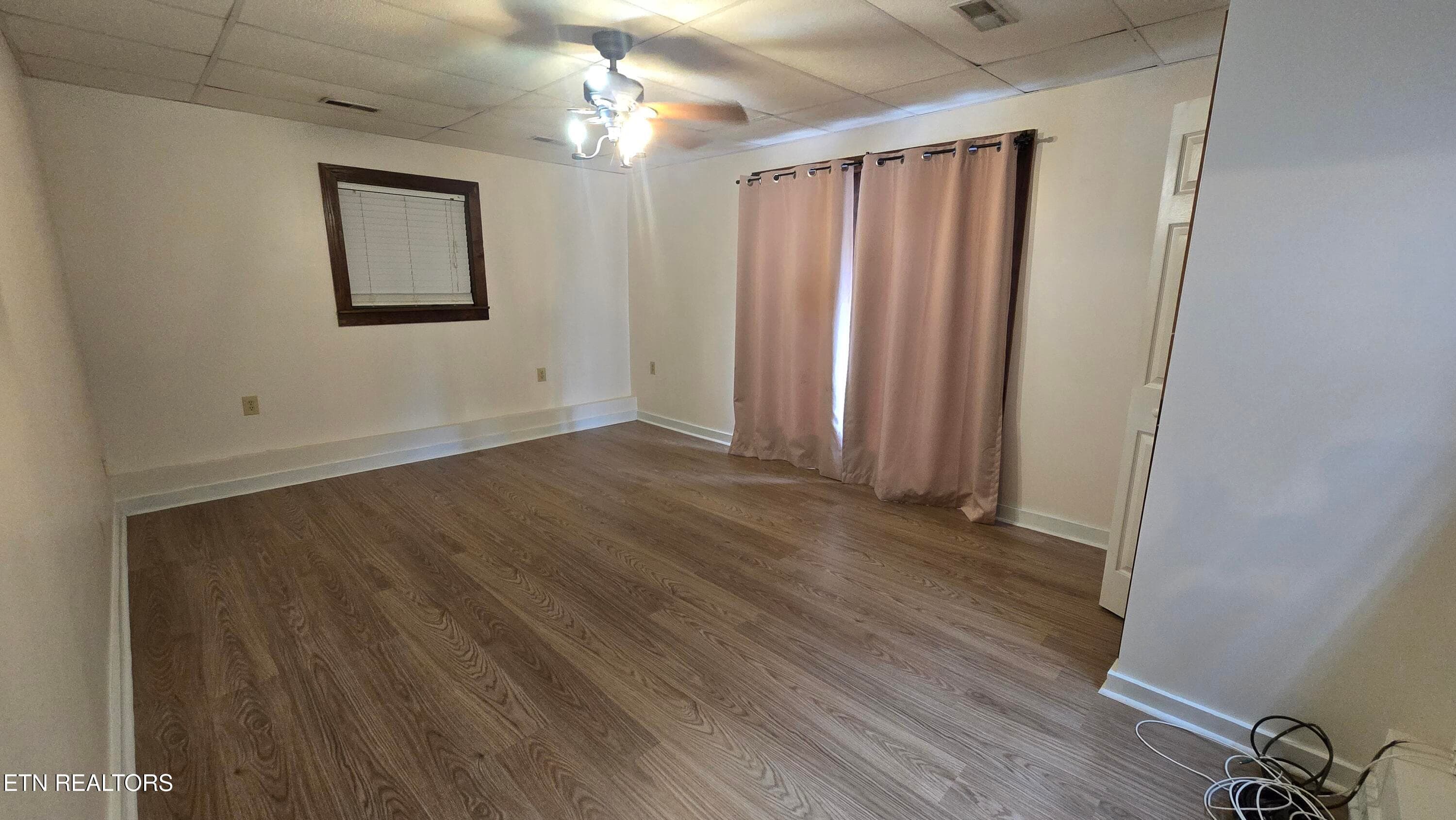 BDR 1 - 5494 Lone Mountain Rd, New Tazewell, TN 37825