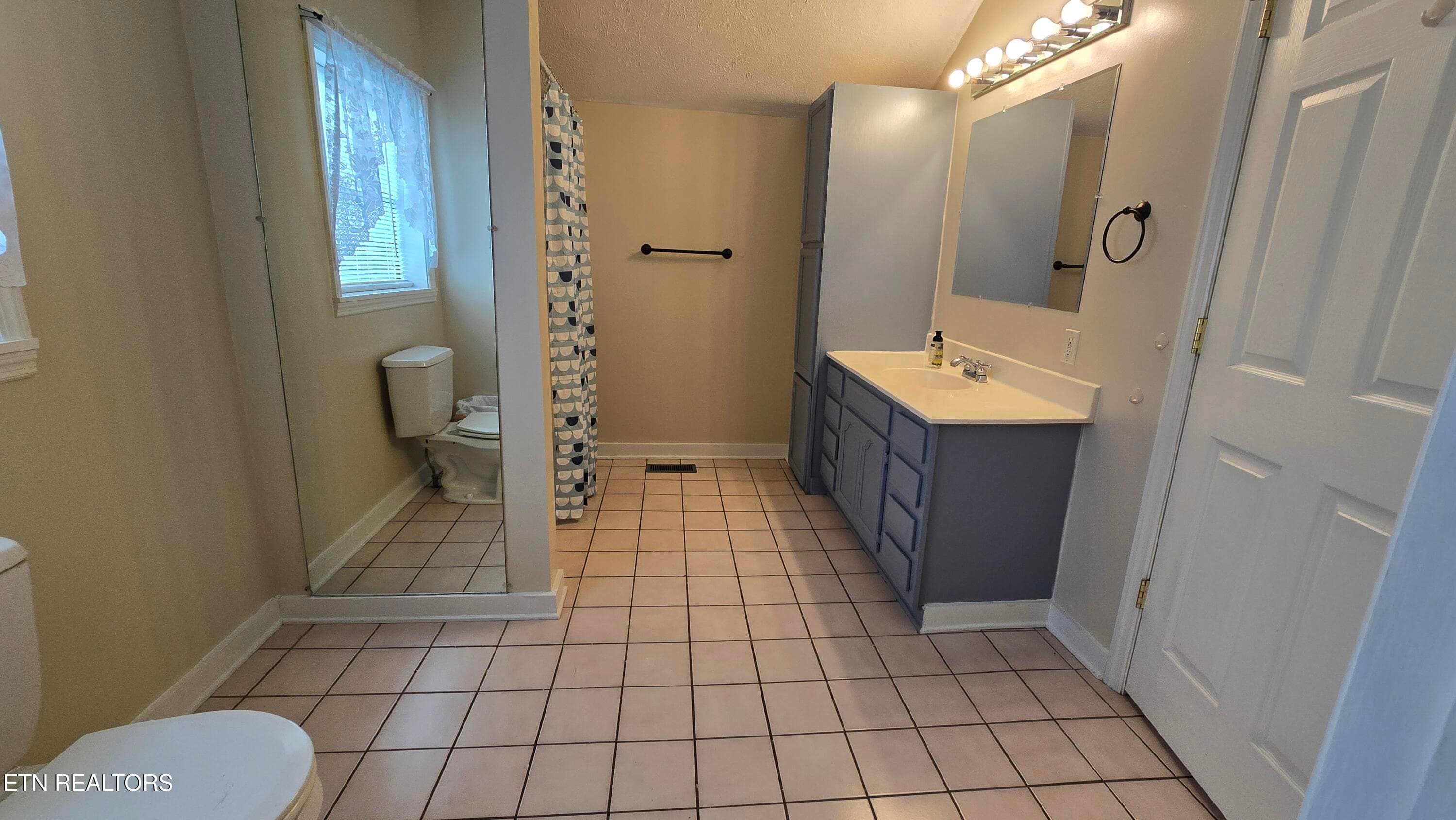 BA 2d Floor - 5494 Lone Mountain Rd, New Tazewell, TN 37825