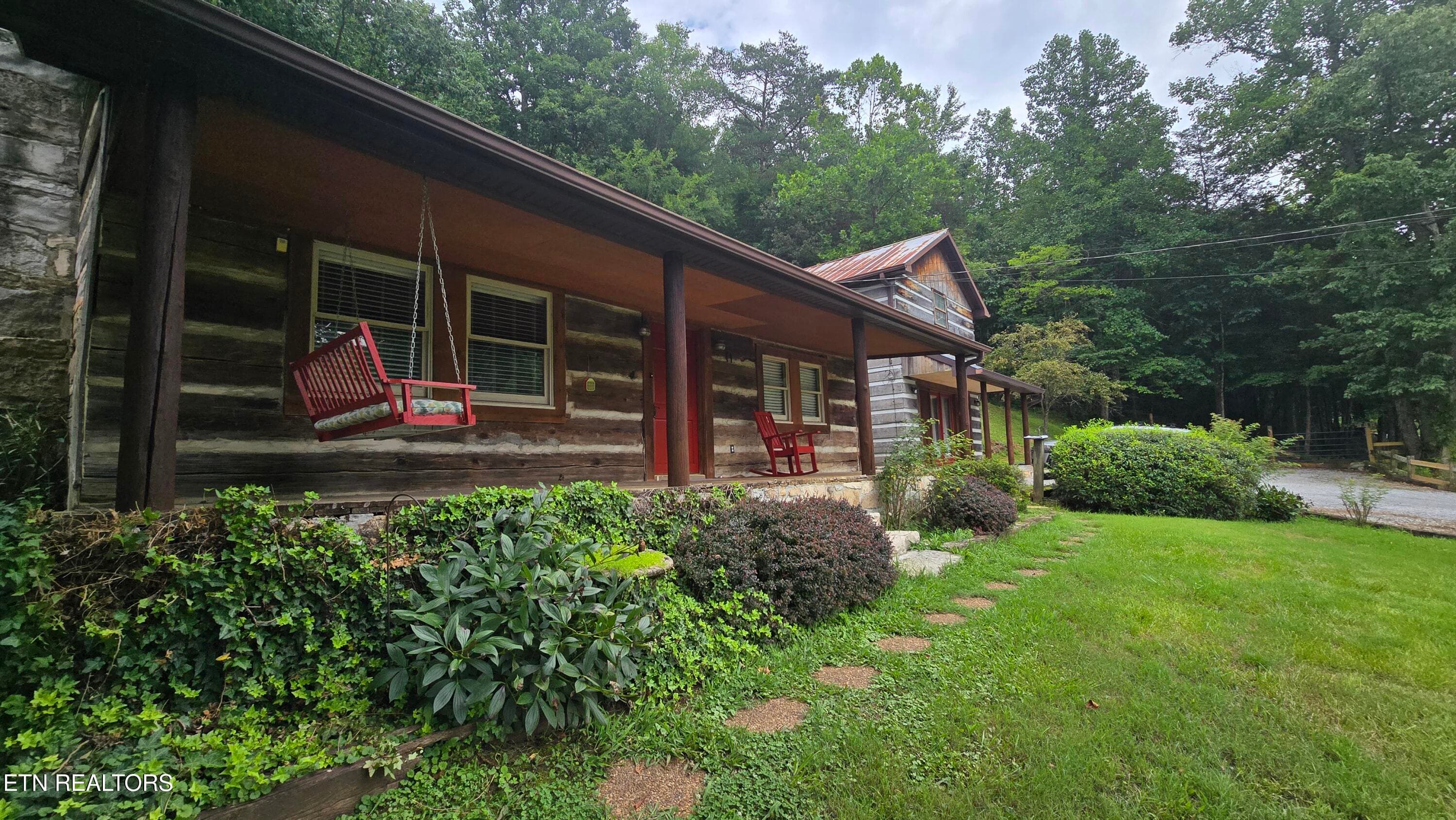 Front - 5494 Lone Mountain Rd, New Tazewell, TN 37825