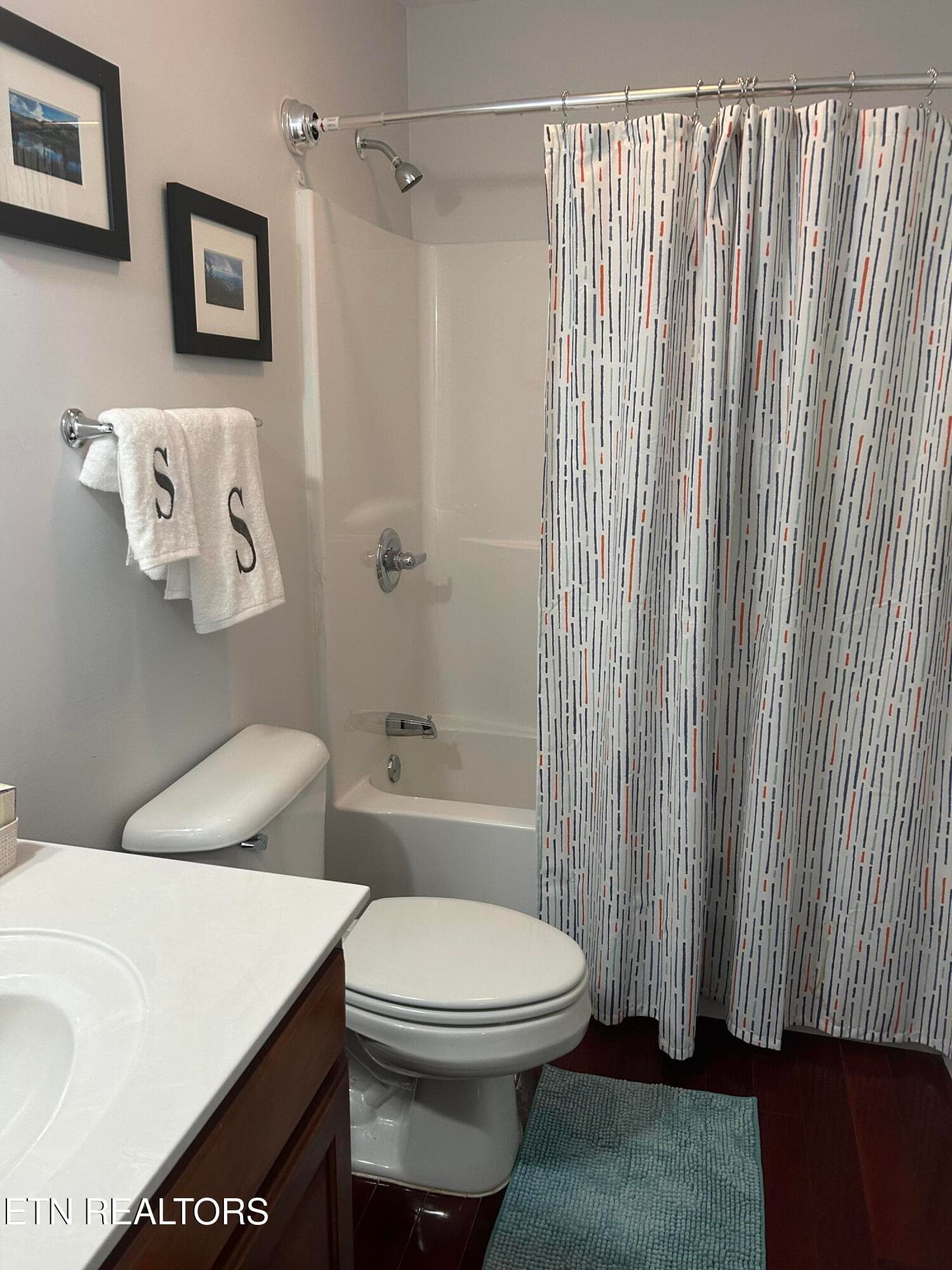 Second Bathroom - 135 Central Ave, Benton, TN 37307, Benton