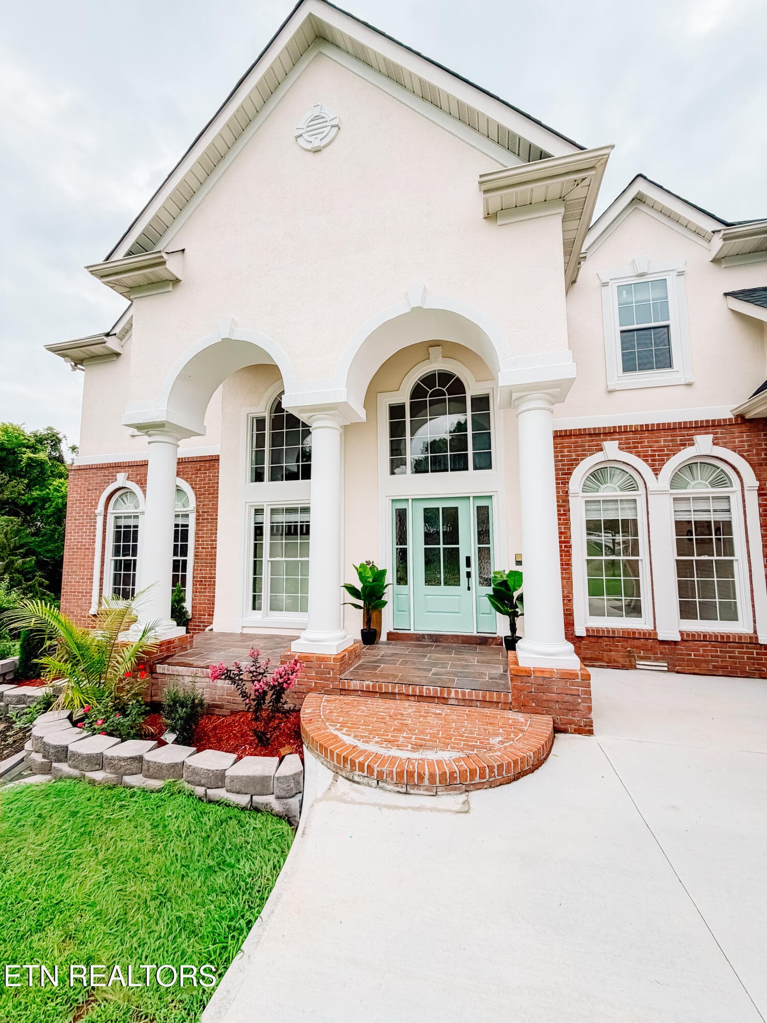 IMG_2720 - 5619 Fountain Gate Rd, Knoxville, TN 37918
