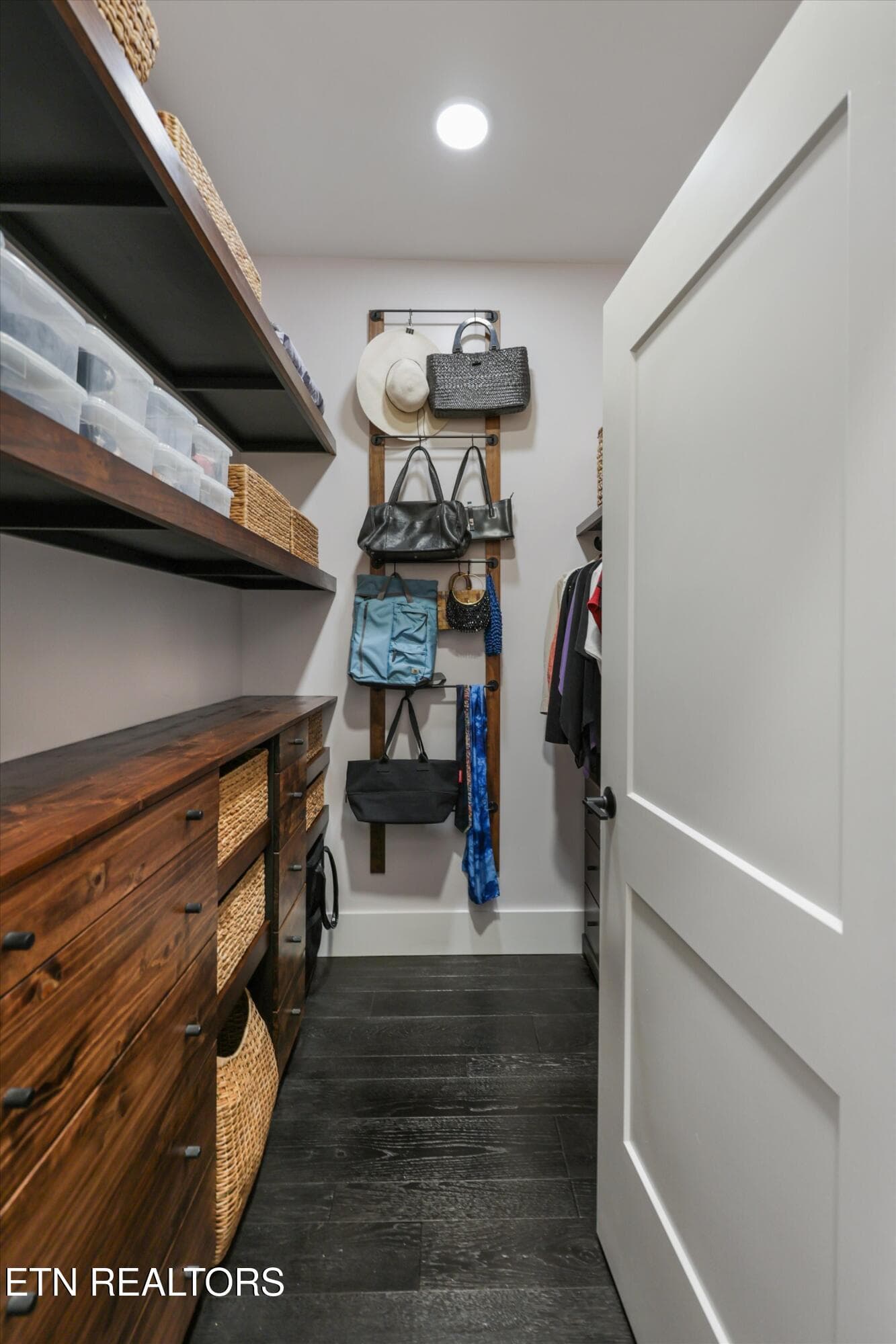 Custom Closet - 333 W Depot Ave 602, Knoxville, TN 37917, Knoxville